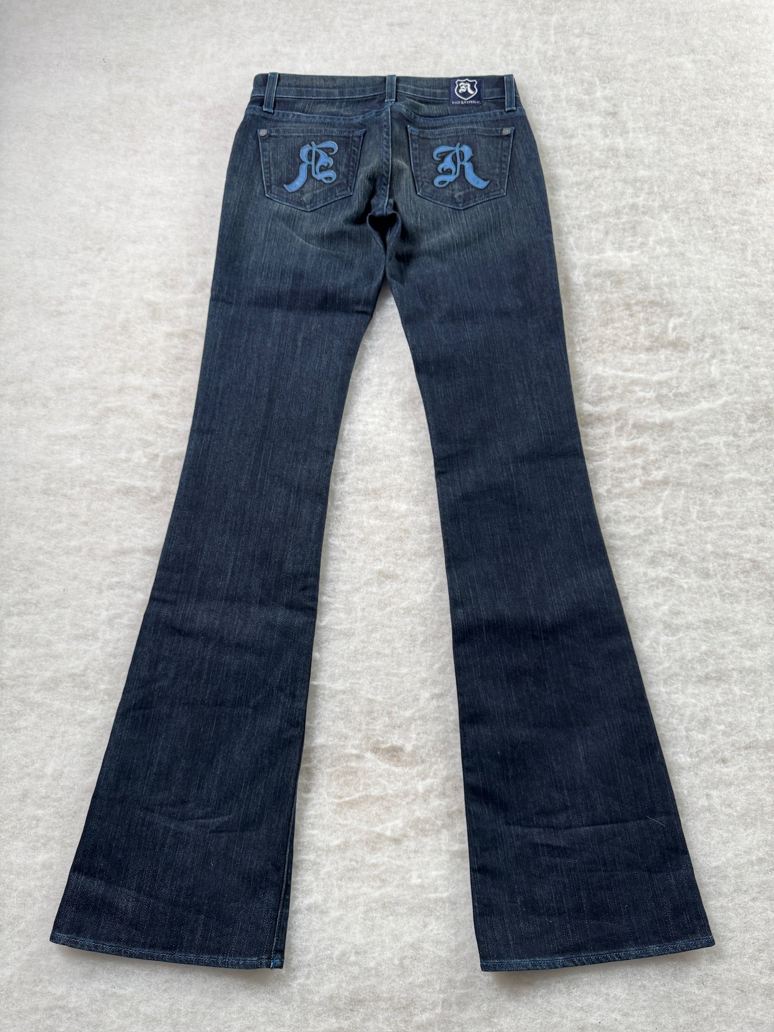Rock & Republic Boot Cut Low Waist Jeans 25
