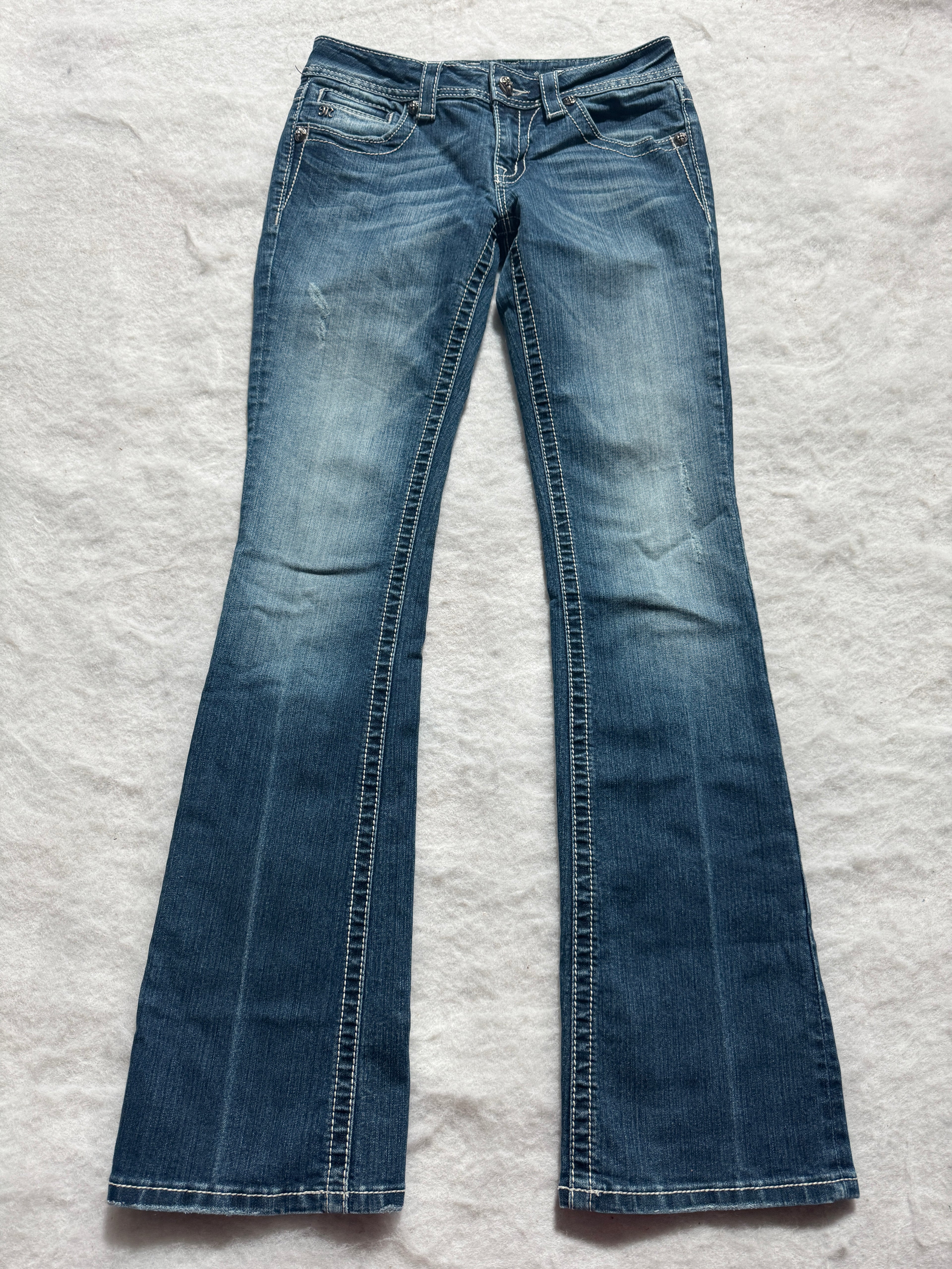 Miss Me Boot Cut Low Waist Jeans 28