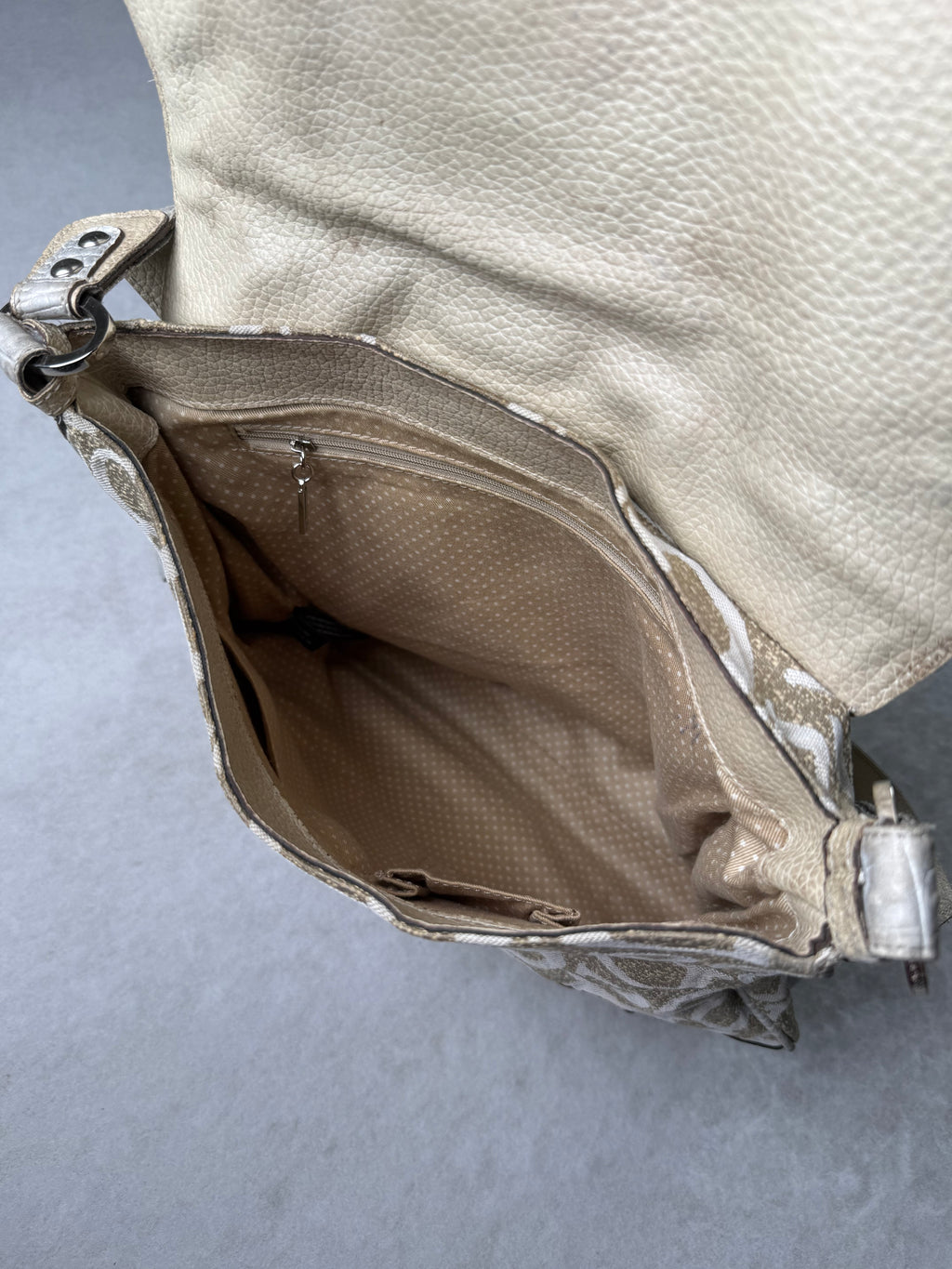 Guess Tasche