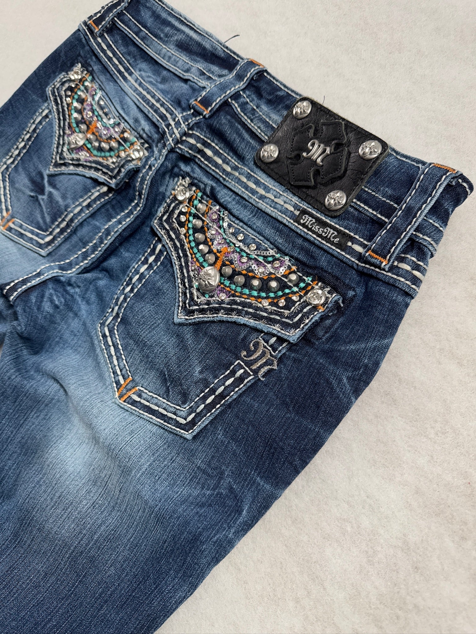 Miss Me Boot Cut Low Waist Jeans 27