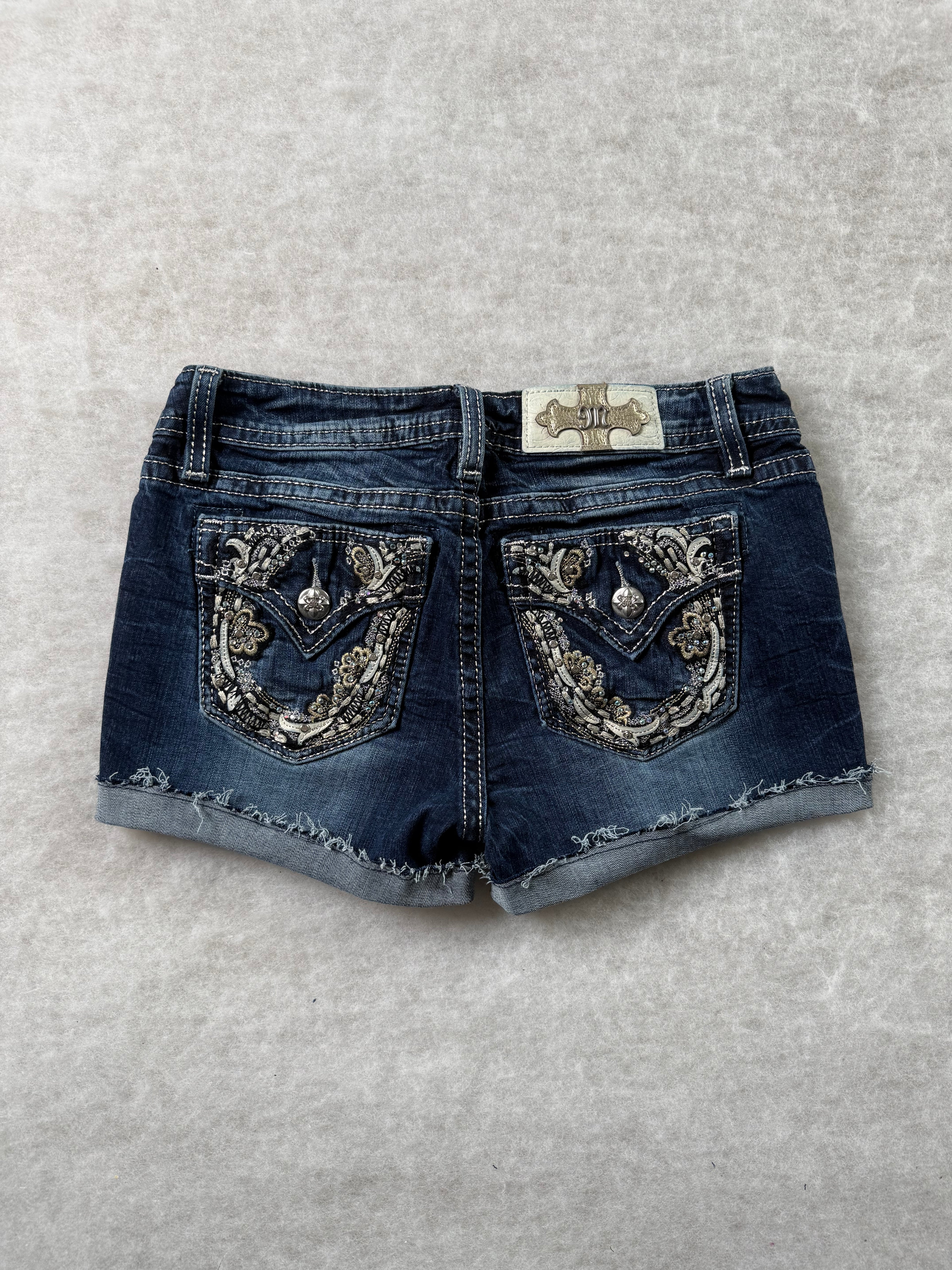 Miss Me Shorts 27