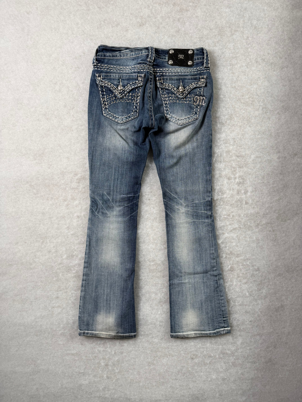 Miss Me Boot Cut Low Waist Jeans 26