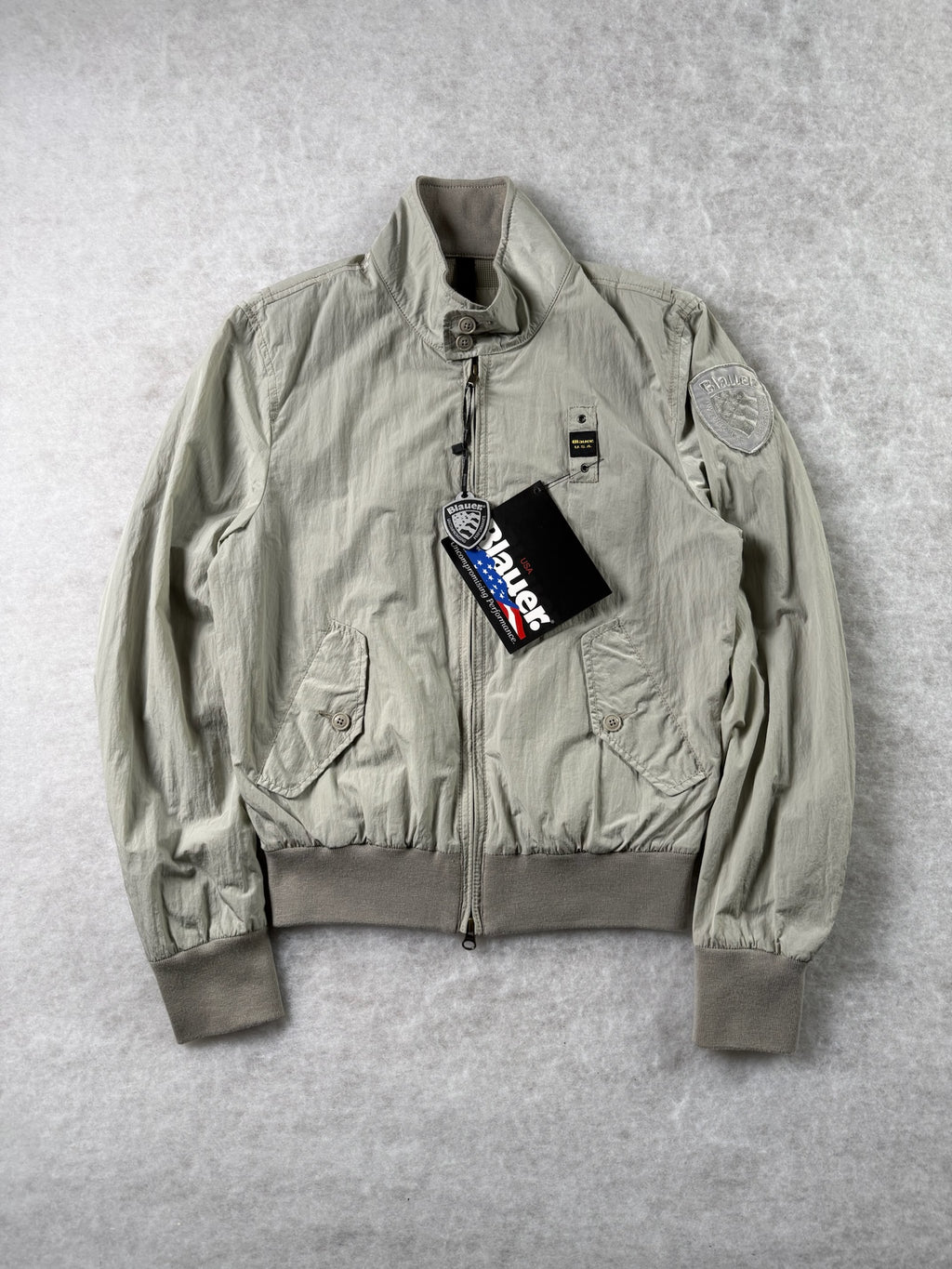 Blauer Übergangsjacke
