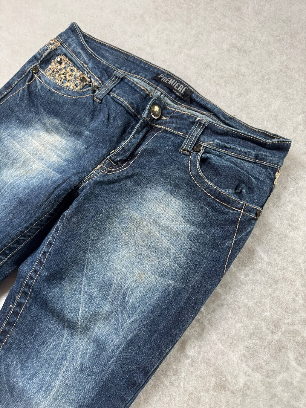 Boot Cut Low Waist Jeans Premiere