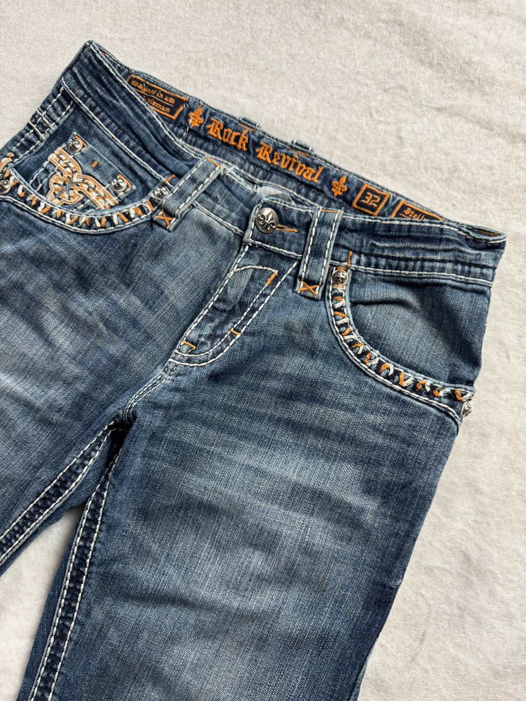 Rock Revival Jeans 32