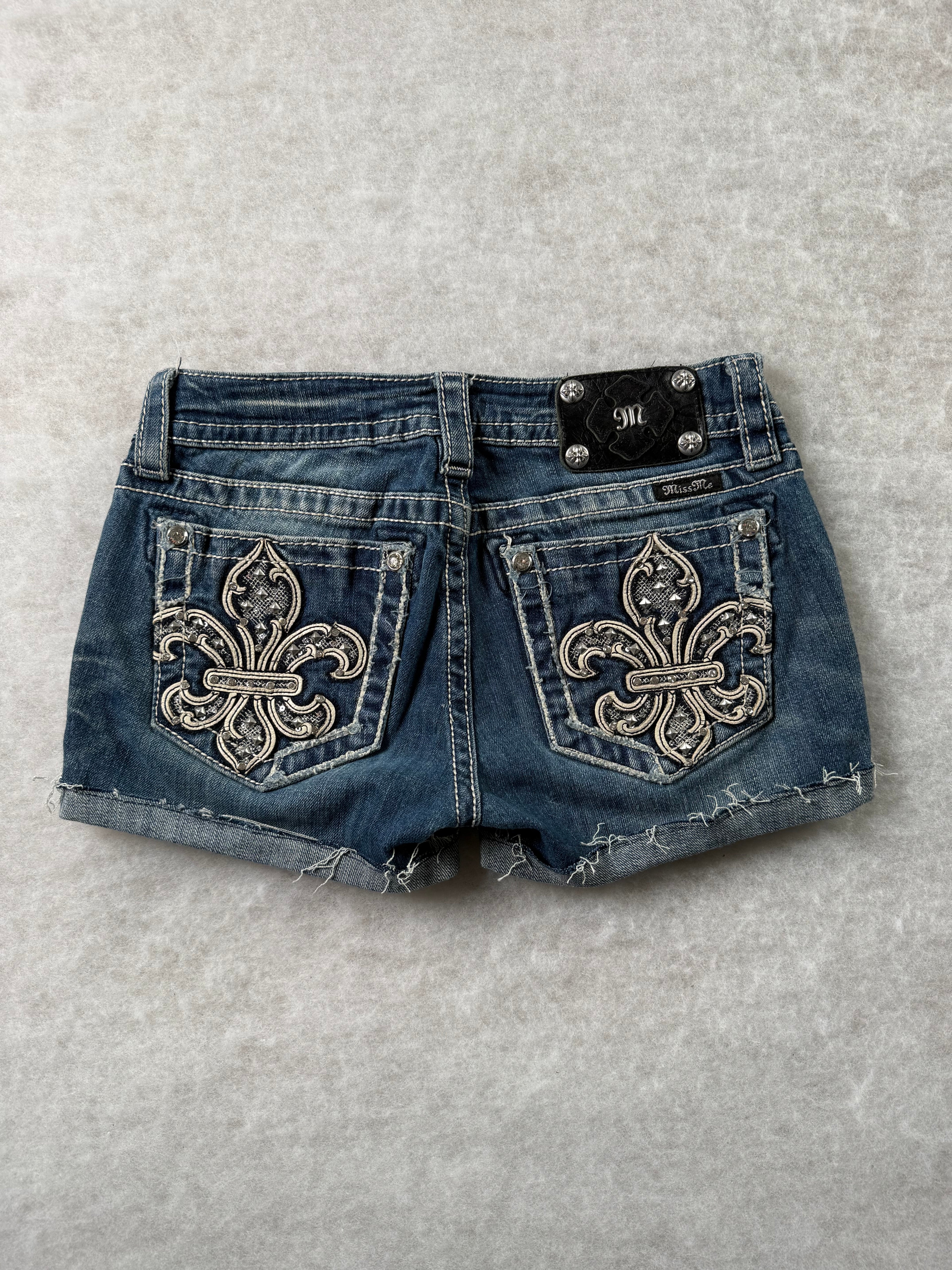 Miss Me Shorts 27