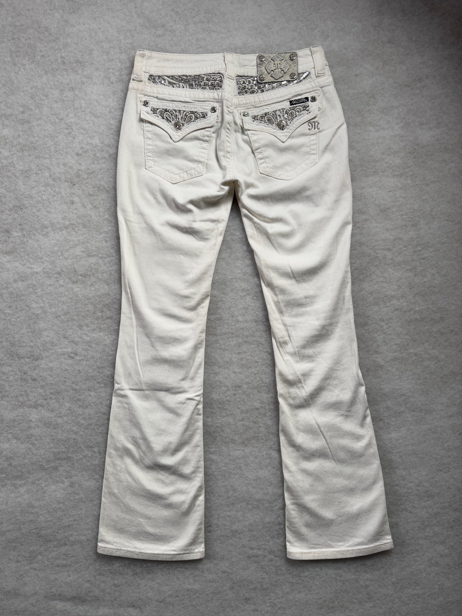 Miss Me Boot Cut Low Waist Jeans 28