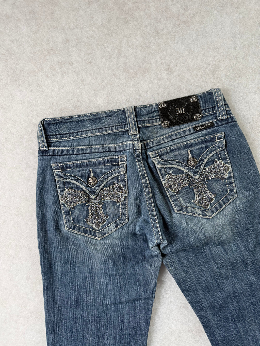 Miss Me Boot Cut Low Waist Jeans 28