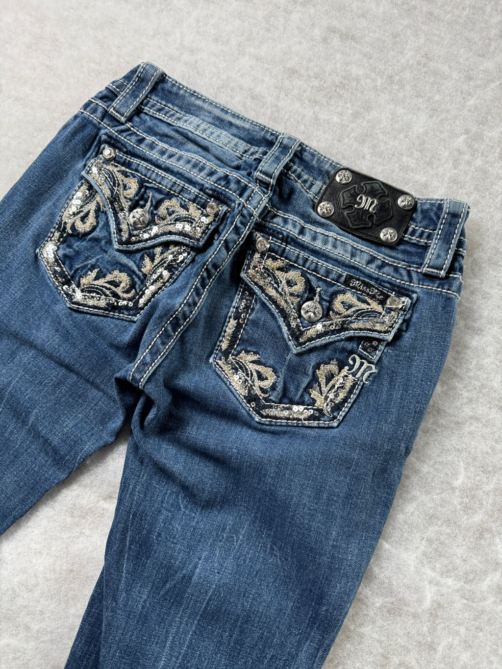Miss Me Boot Cut Low Waist Jeans 26