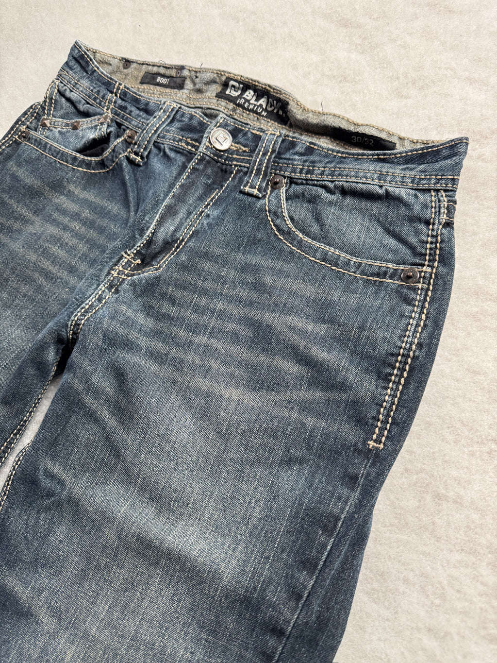 Black premium boot cut Jeans 32