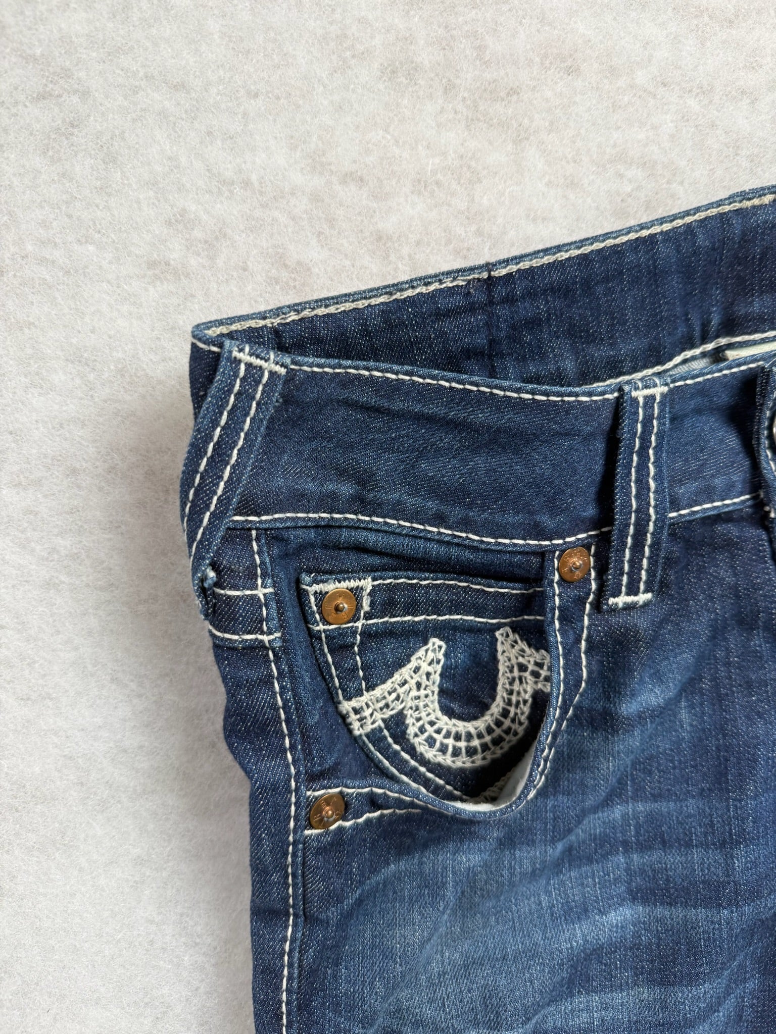 True Religion Boot Cut Low Waist Jeans 26