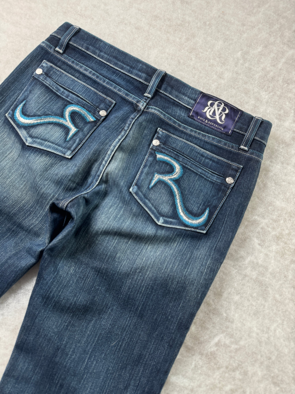 Rock & Republic Boot Cut Low Waist Jeans 30
