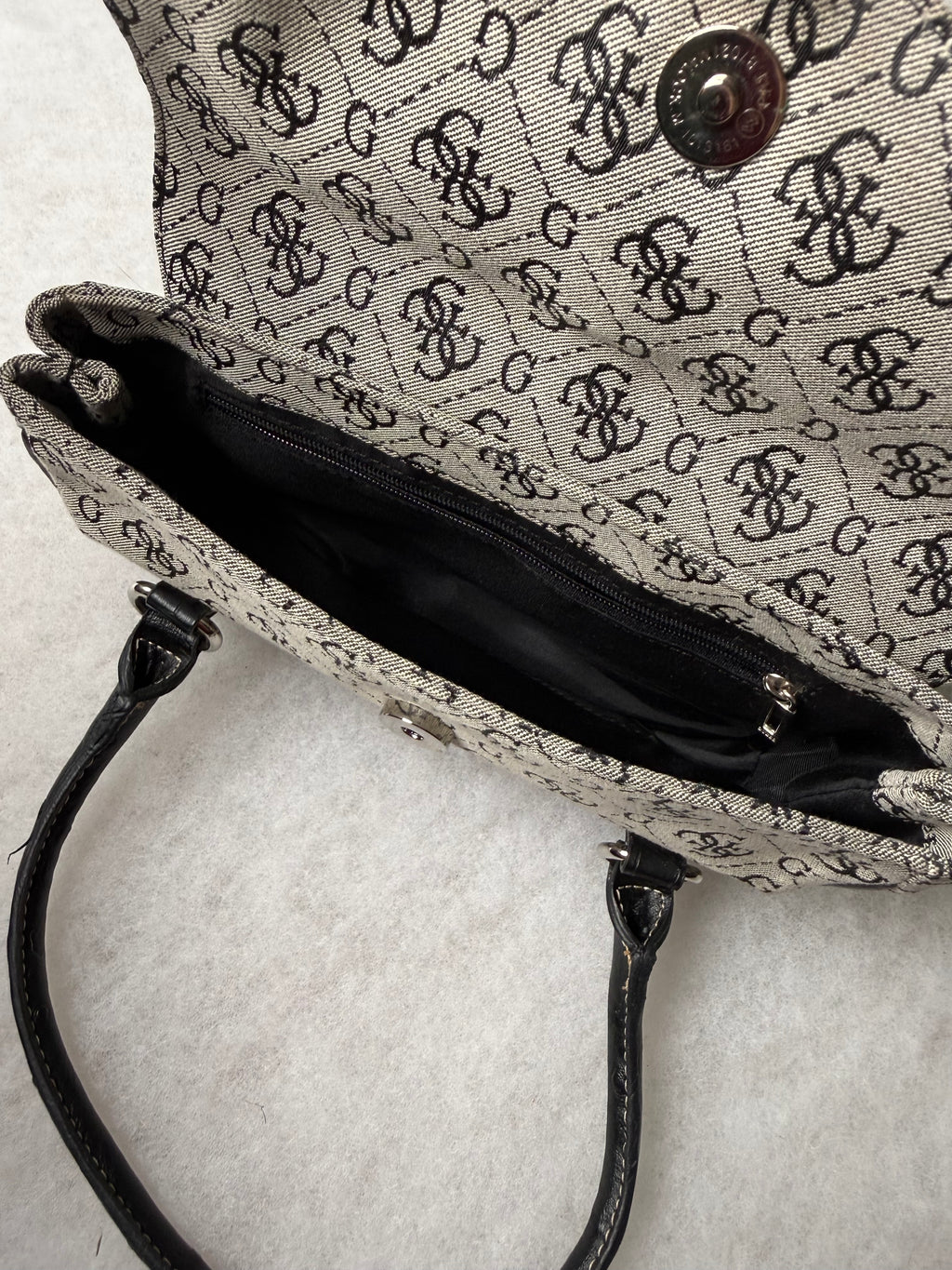Guess Tasche