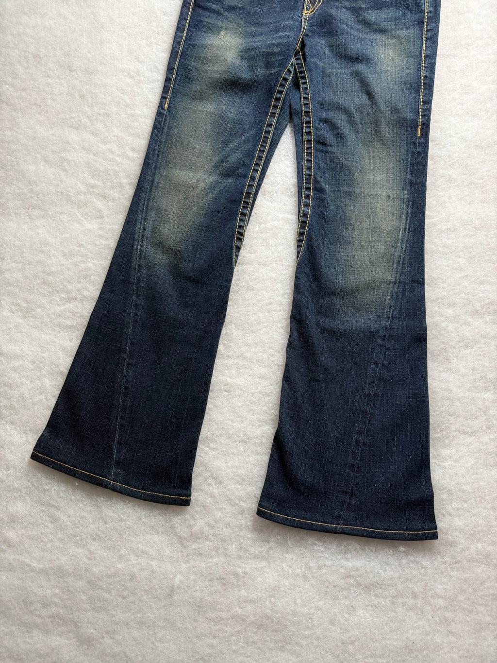 True Religion Boot Cut Low Waist Jeans 29