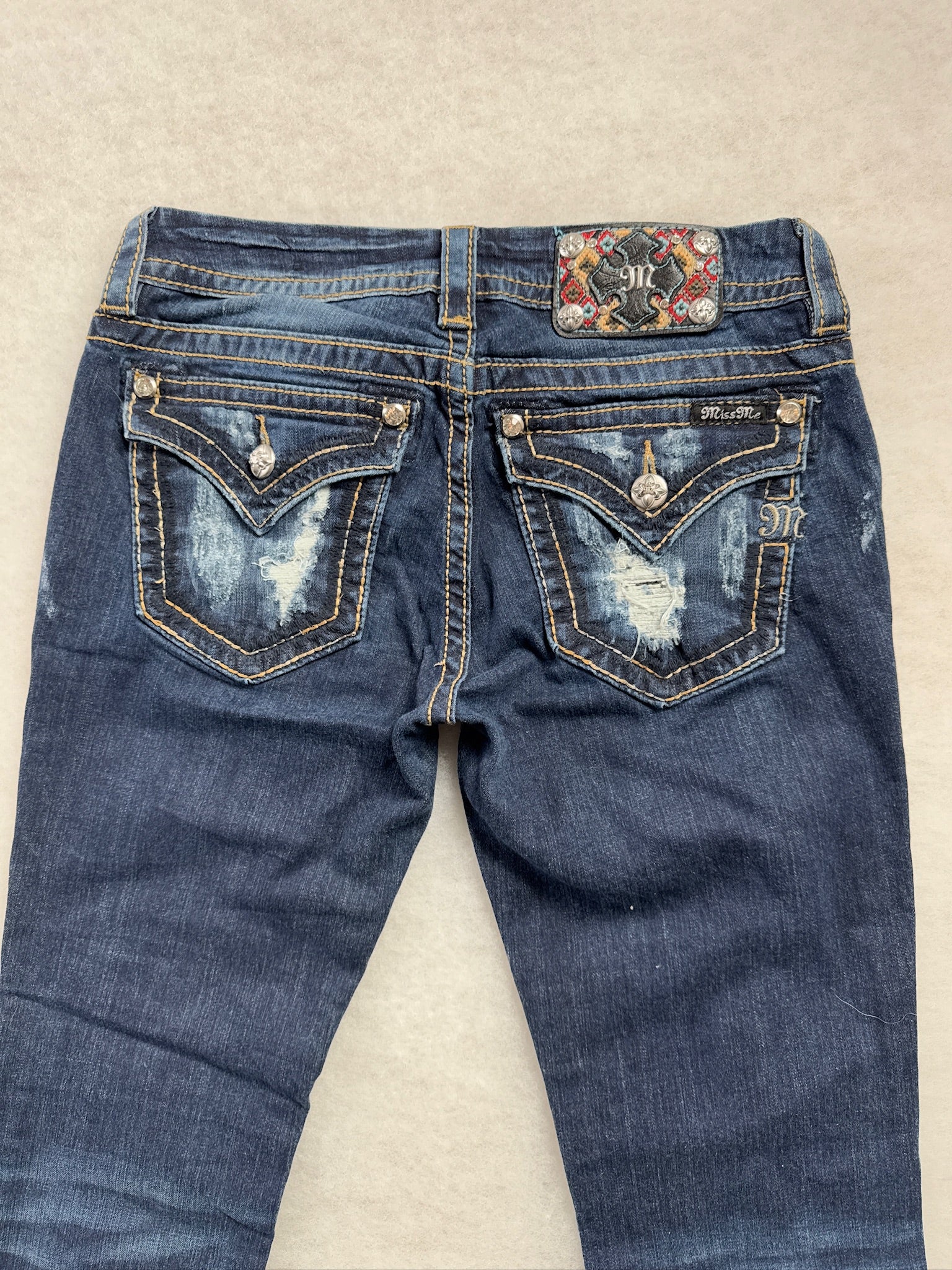 Miss Me Boot Cut Low Waist Jeans 28