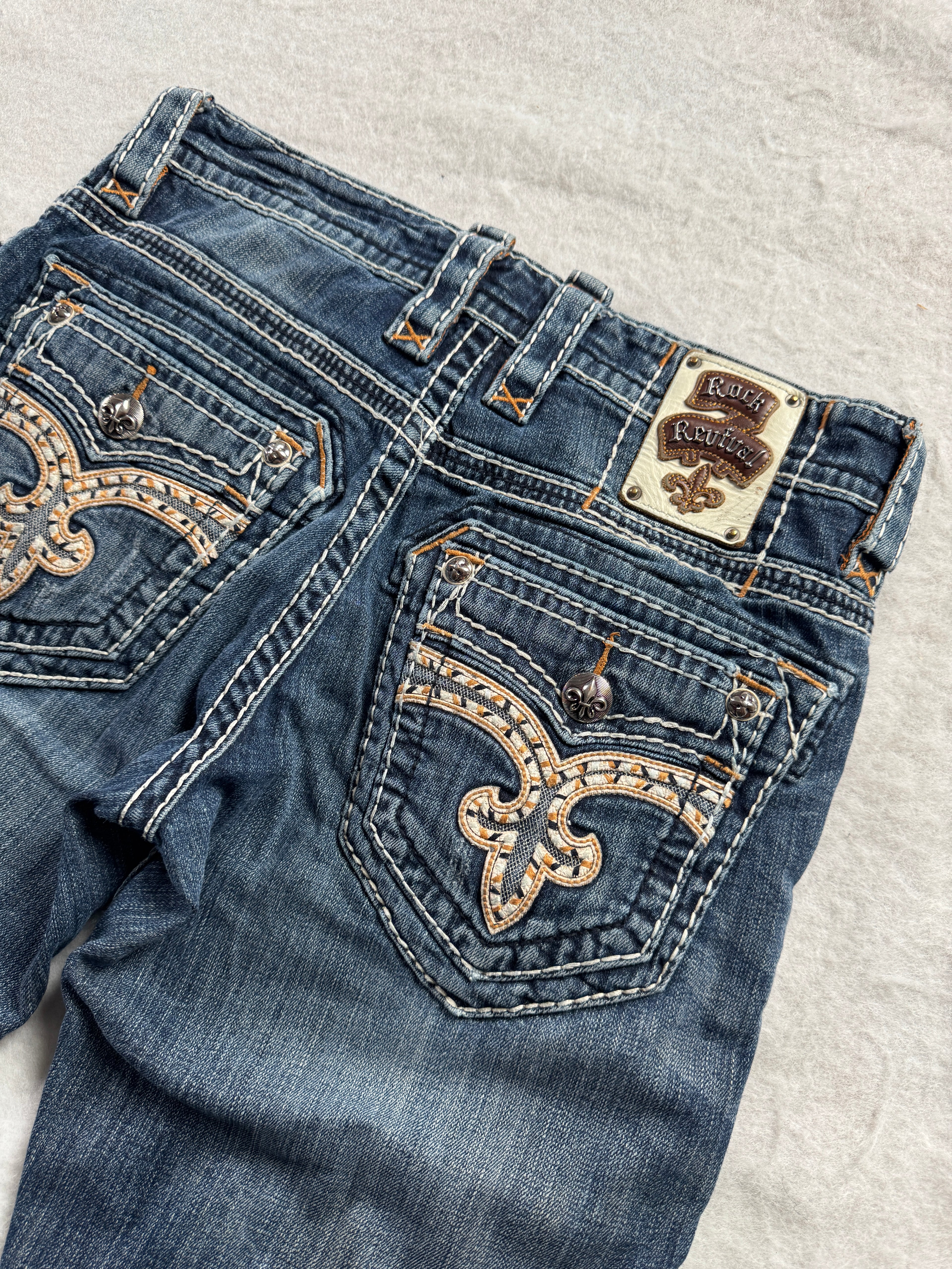 Rock Revival Jeans 32