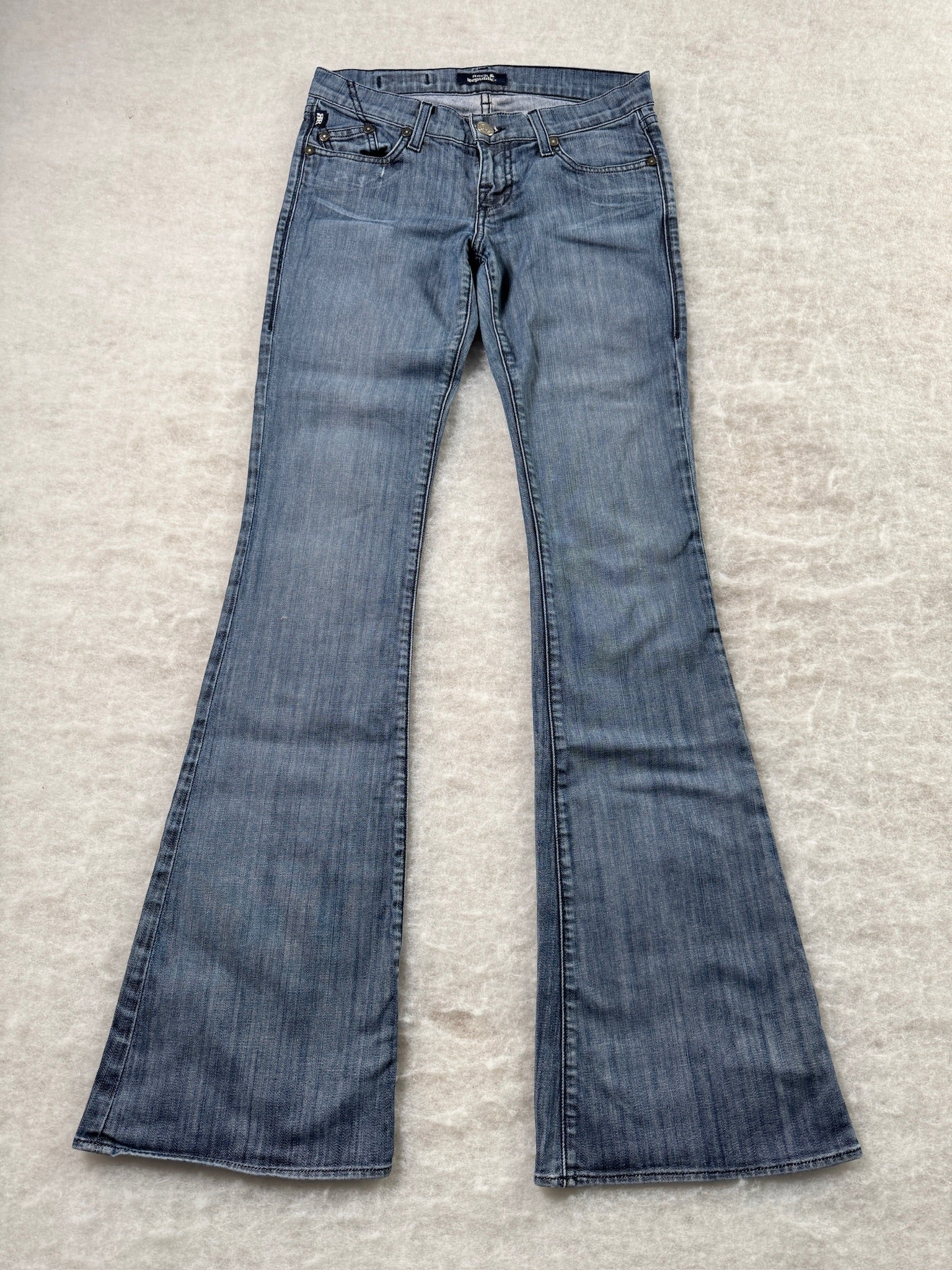 Rock & Republic Boot Cut Low Waist Jeans 26