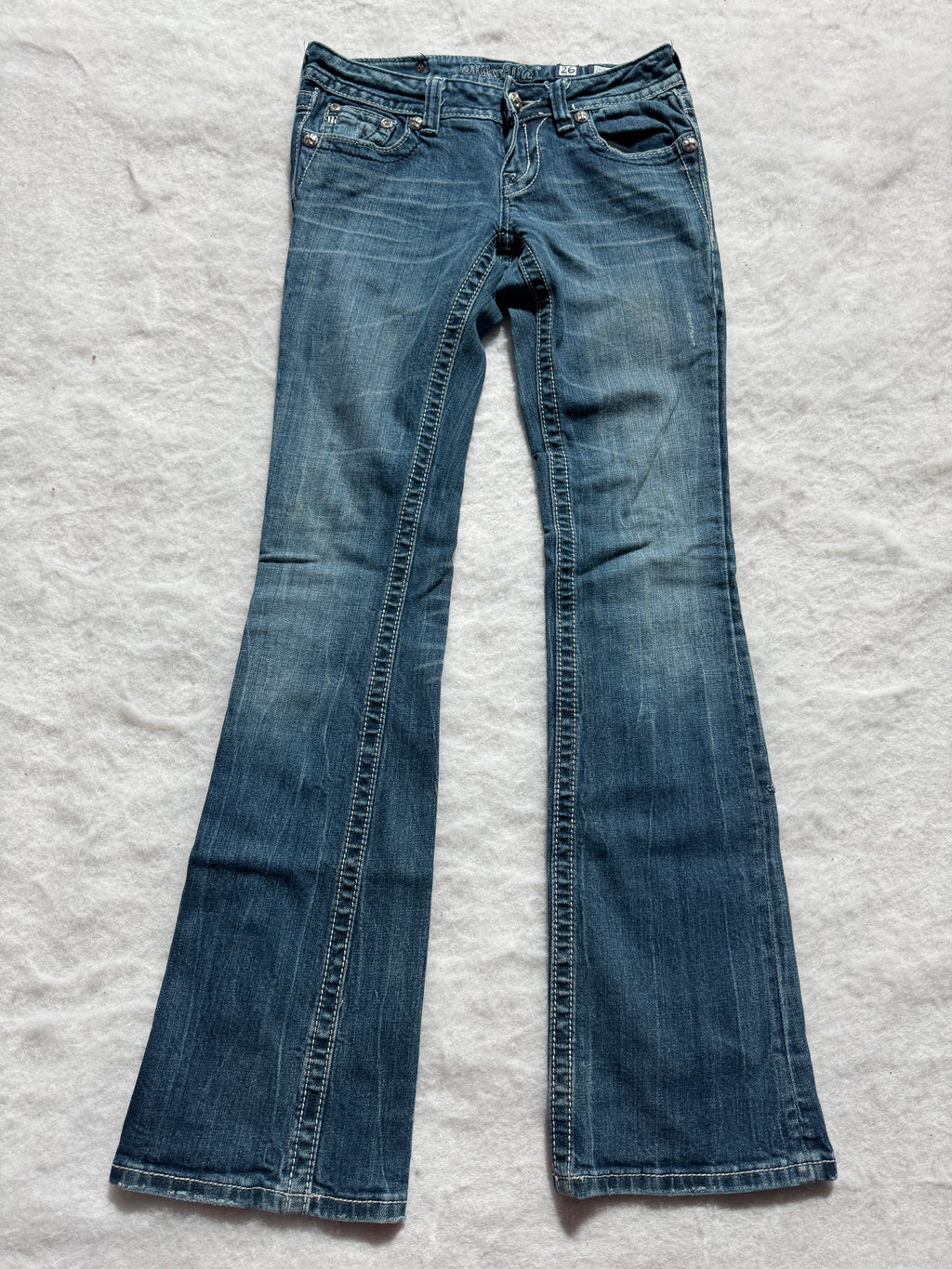 Miss Me Boot Cut Low Waist Jeans 26