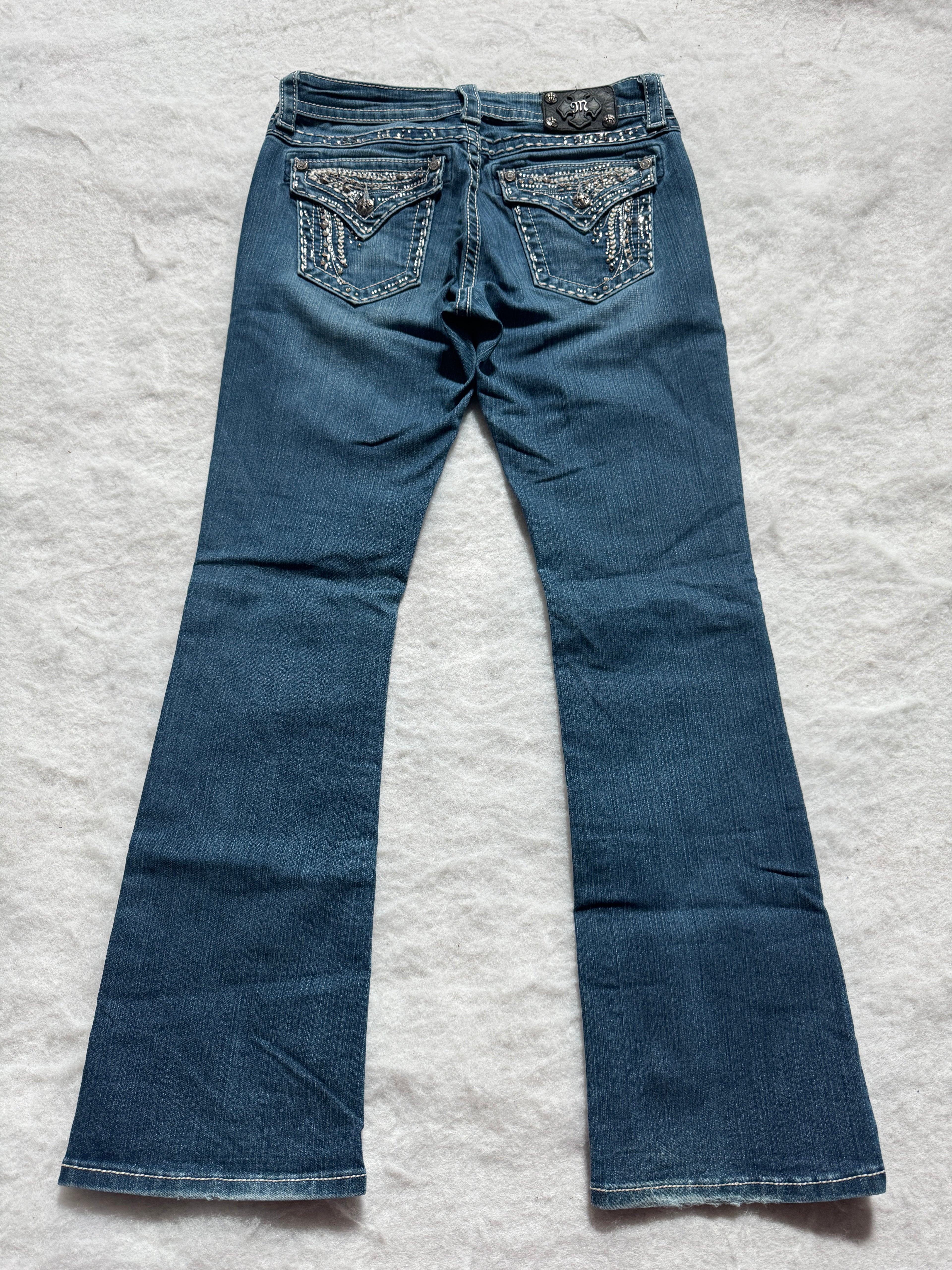 Miss Me Boot Cut Low Waist Jeans 27