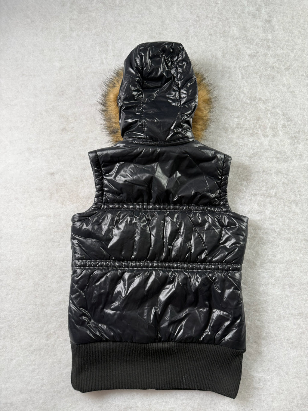 Adidas Weste mit Kunst Fell Kapuze