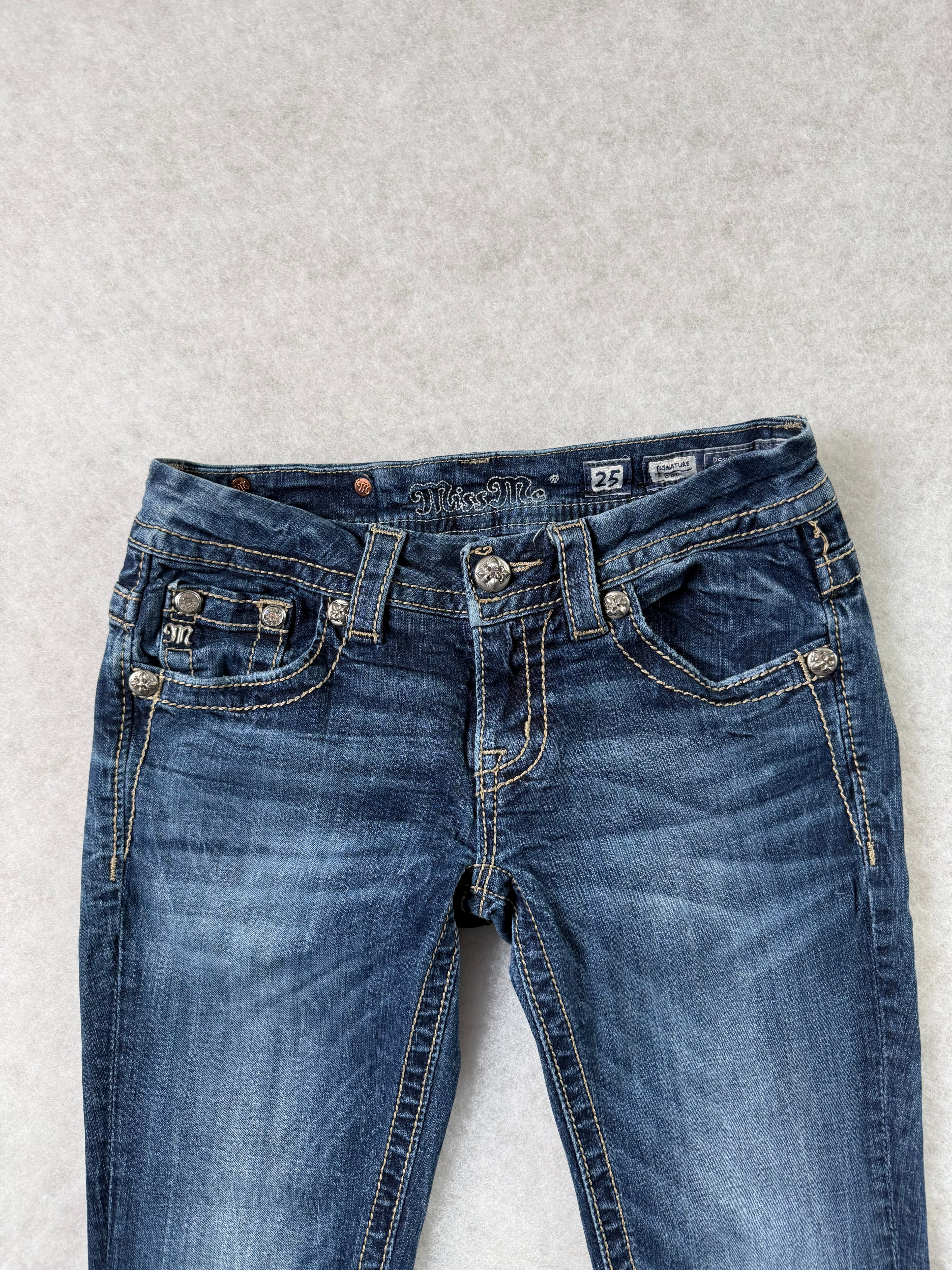 Miss Me Boot Cut Low Waist Jeans 25