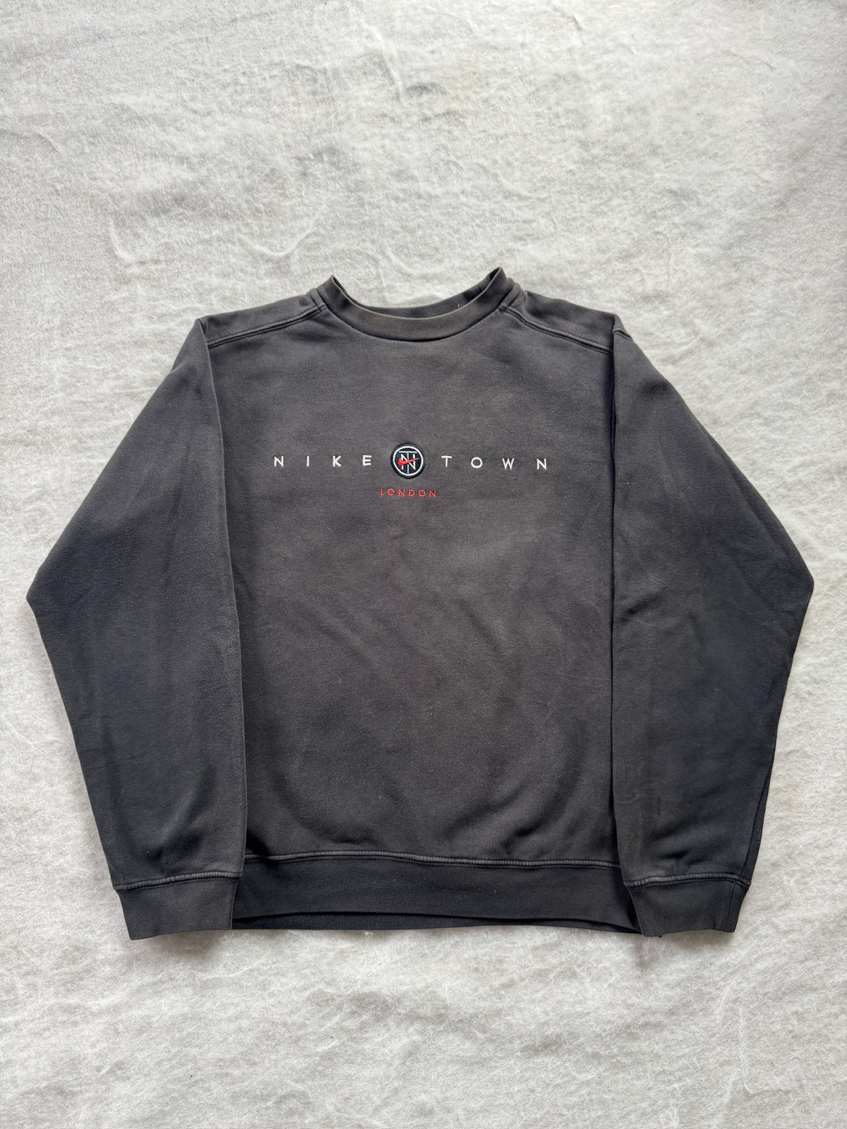 Nike Town Pullover Schwarz, Foto 1 von 3