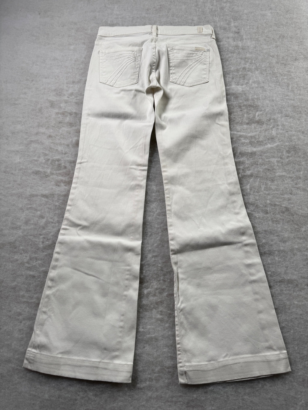 Seven Boot Cut Low Waist Jeans 29