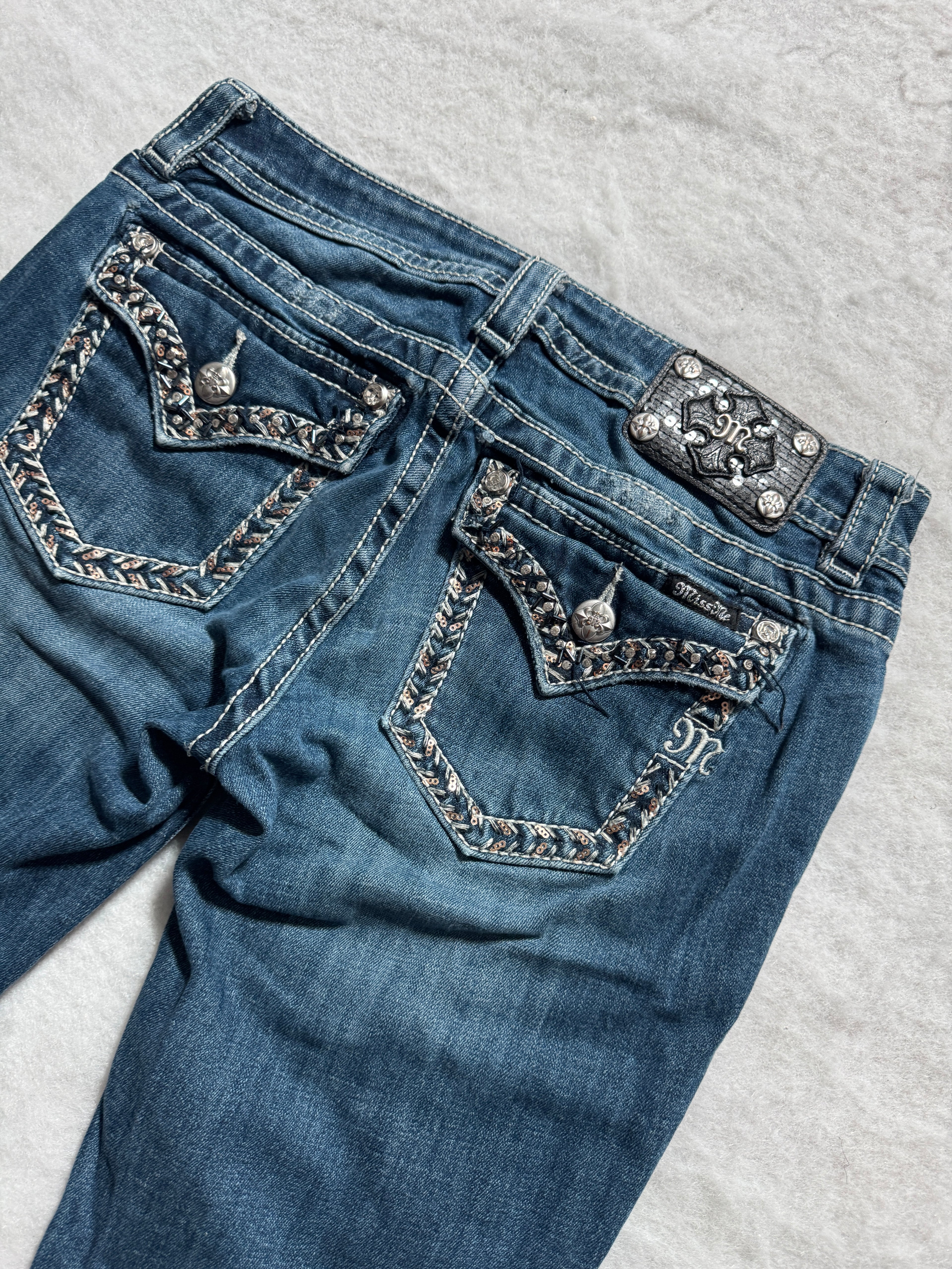 Miss Me Boot Cut Low Waist Jeans 29