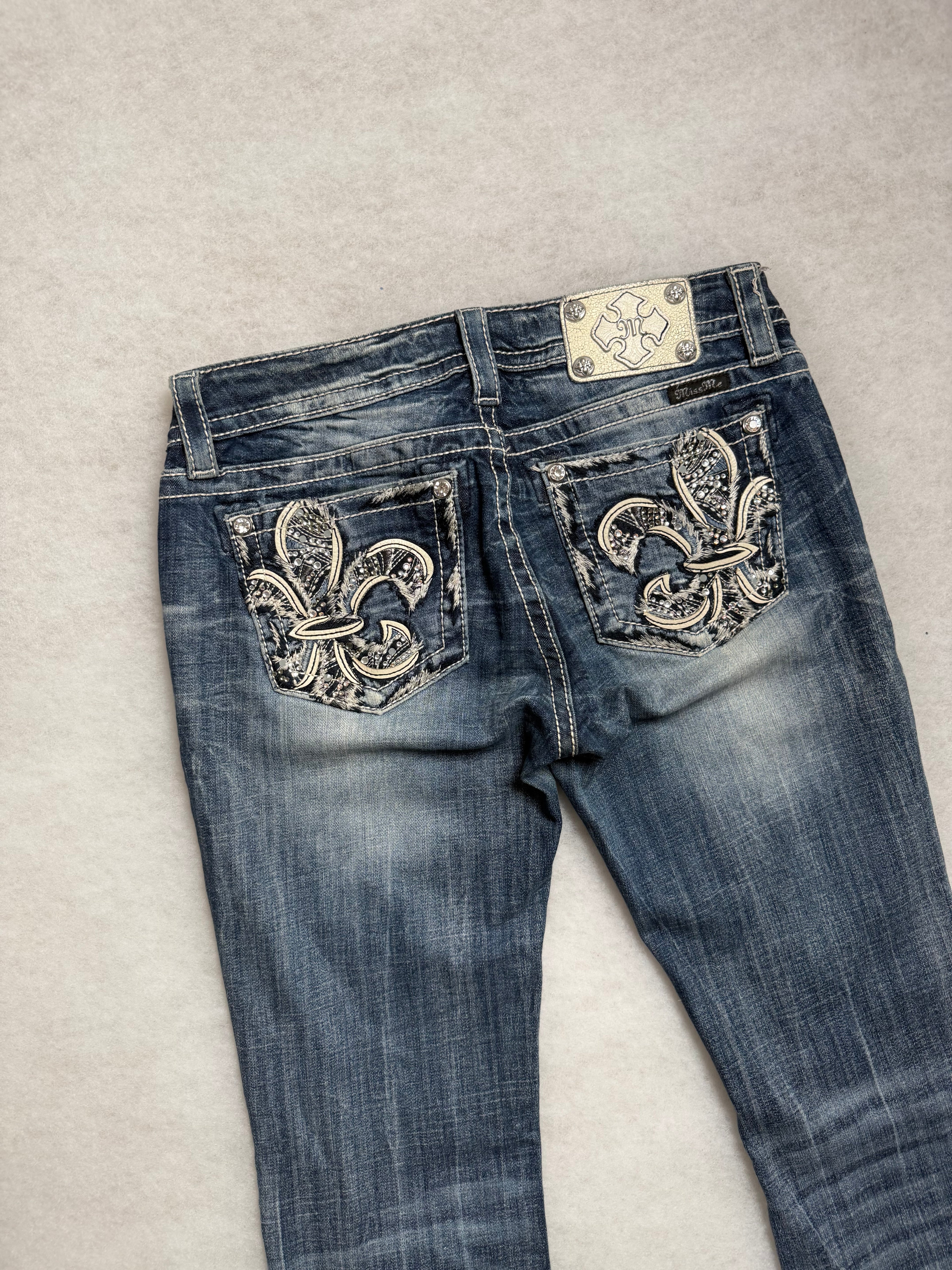 Miss Me Boot Cut Low Waist Jeans 29