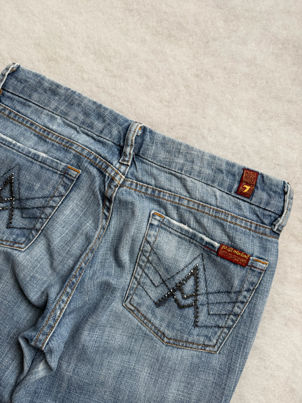 Seven Boot Cut Low Waist Jeans 27