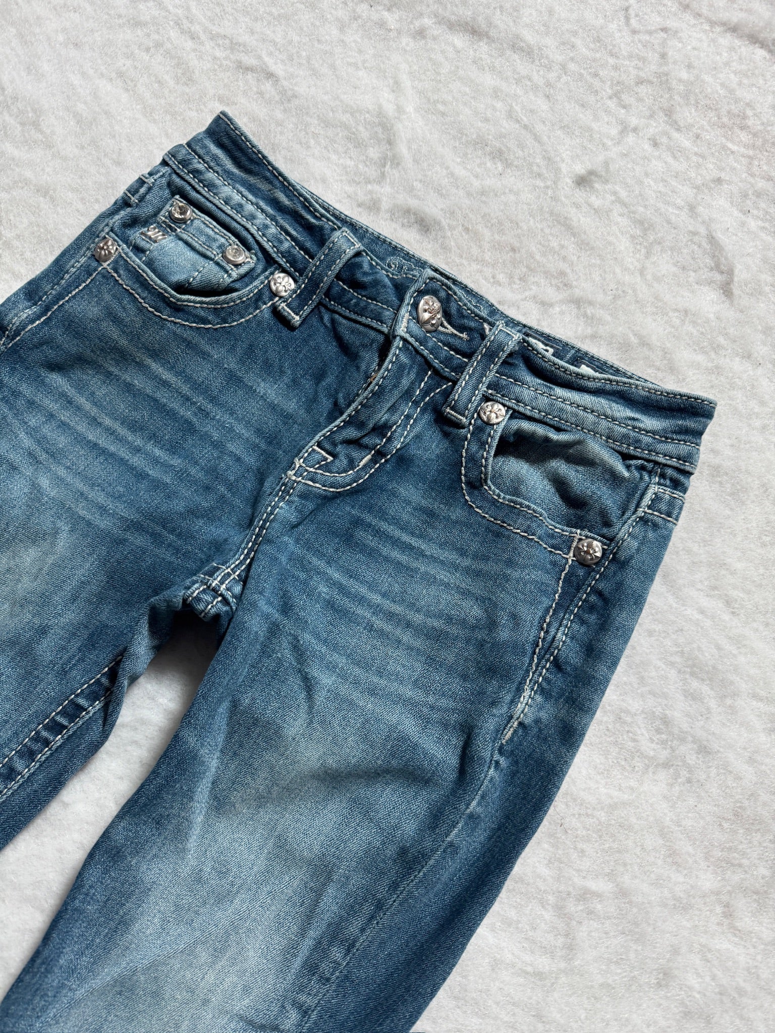 Miss Me Boot Cut Low Waist Jeans 25