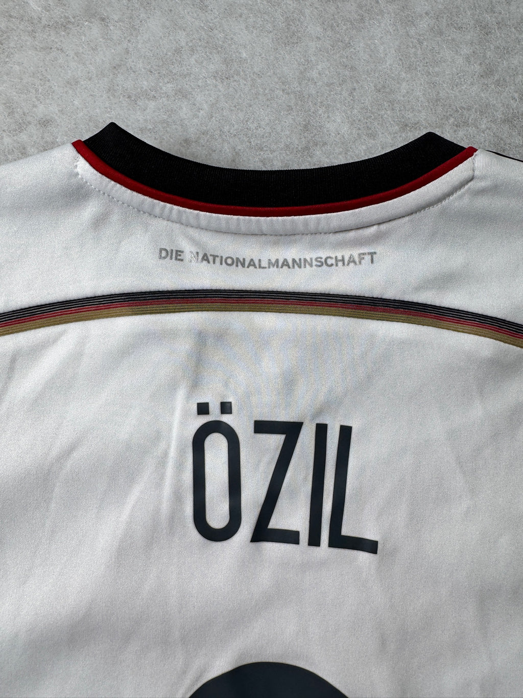 Deutschland Adidas Trikot Özil