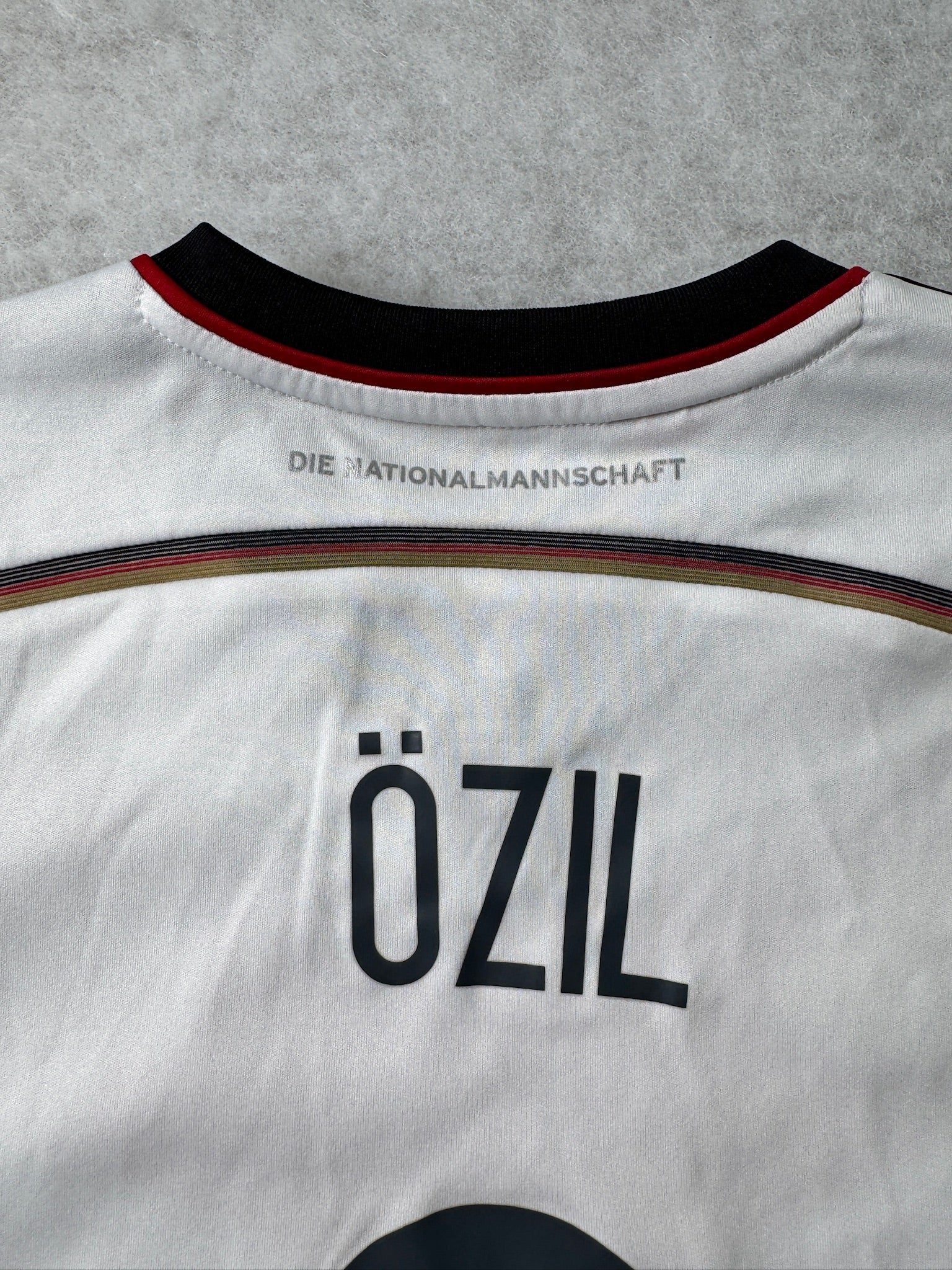 Deutschland Adidas Trikot Özil