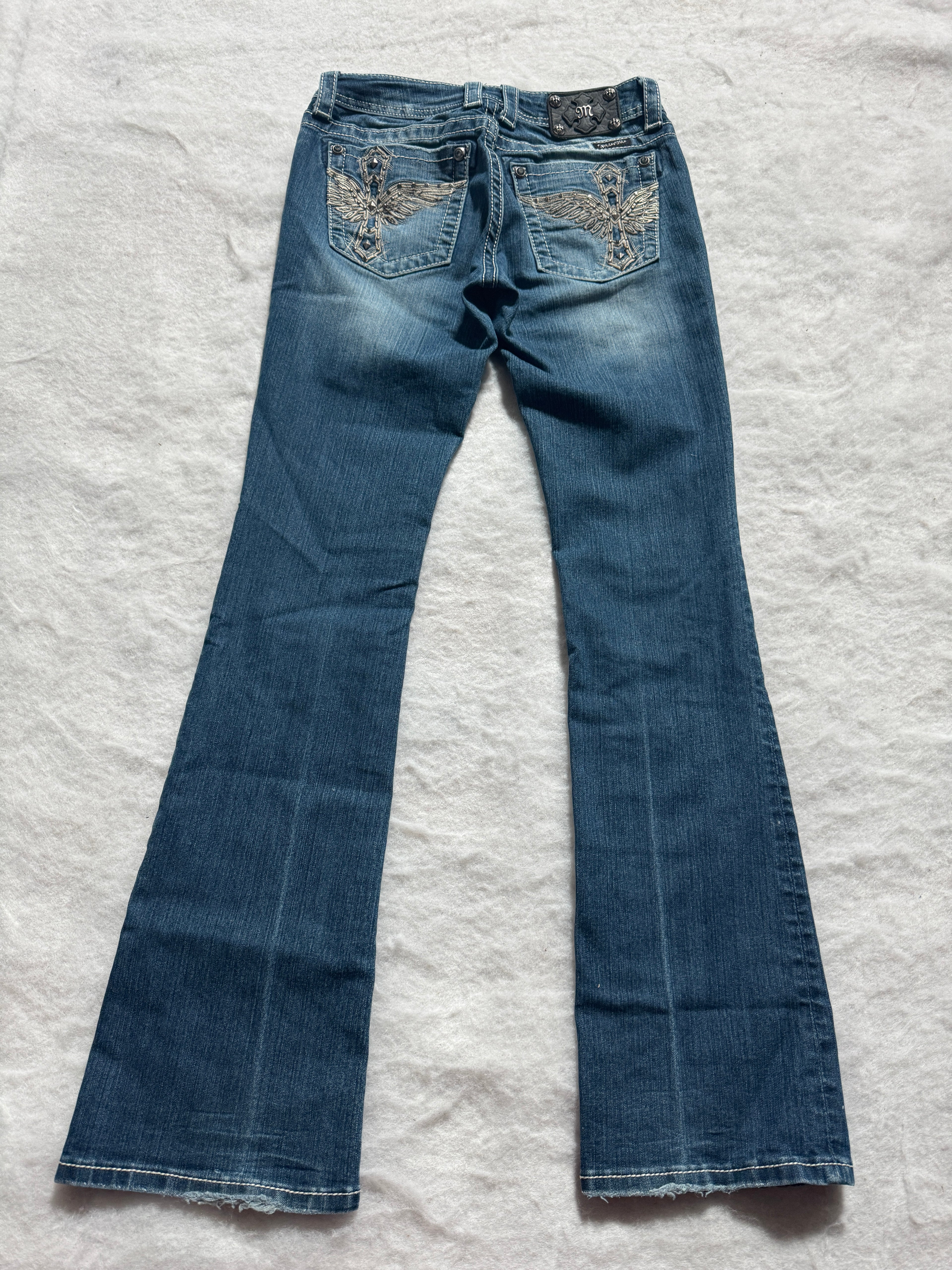 Miss Me Boot Cut Low Waist Jeans 28