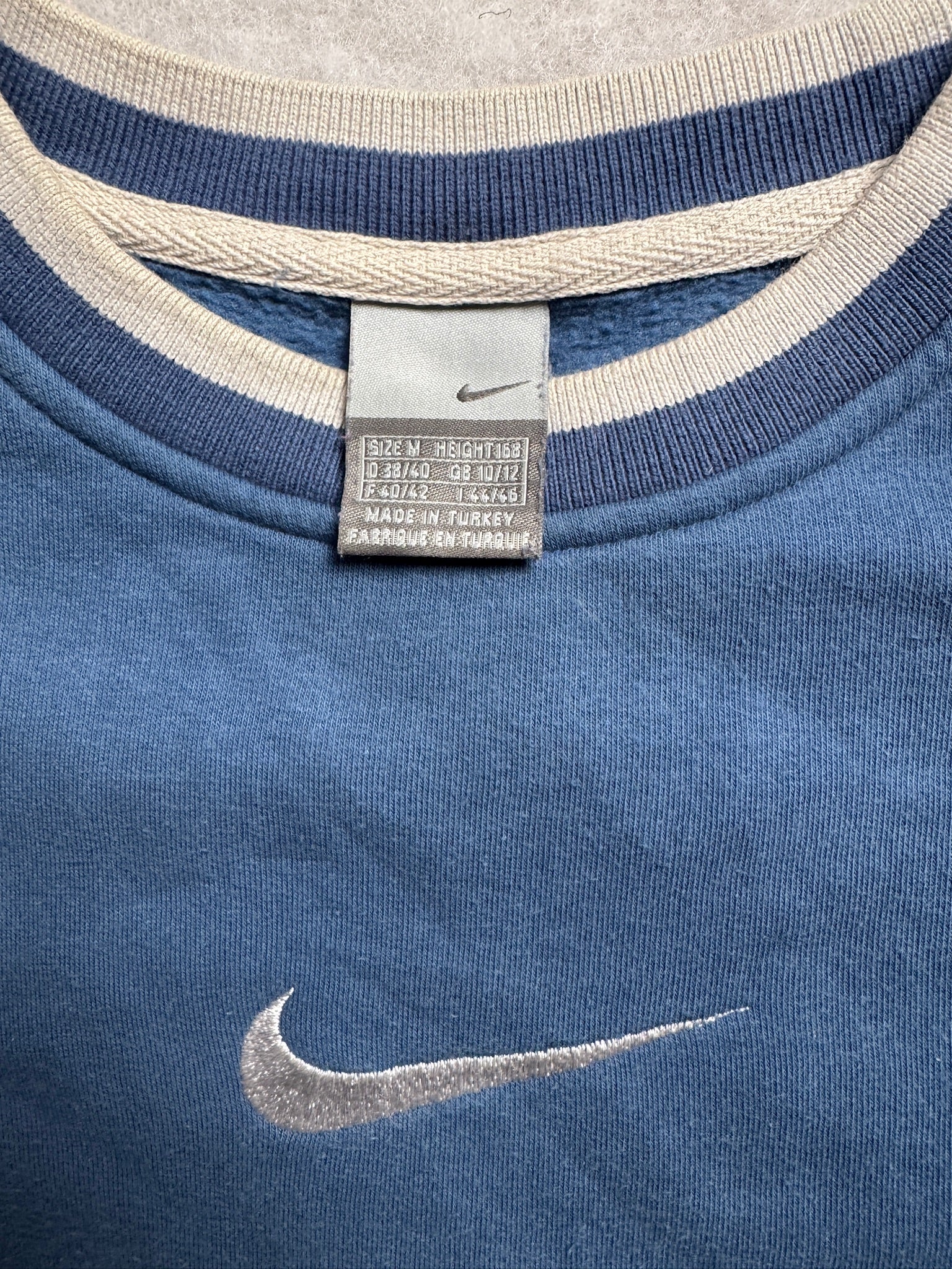 Nike mid Swoosh Pullover