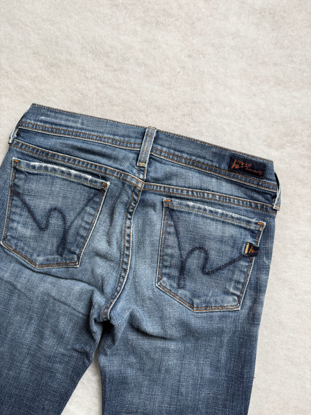 Seven Boot Cut Low Waist Jeans 26