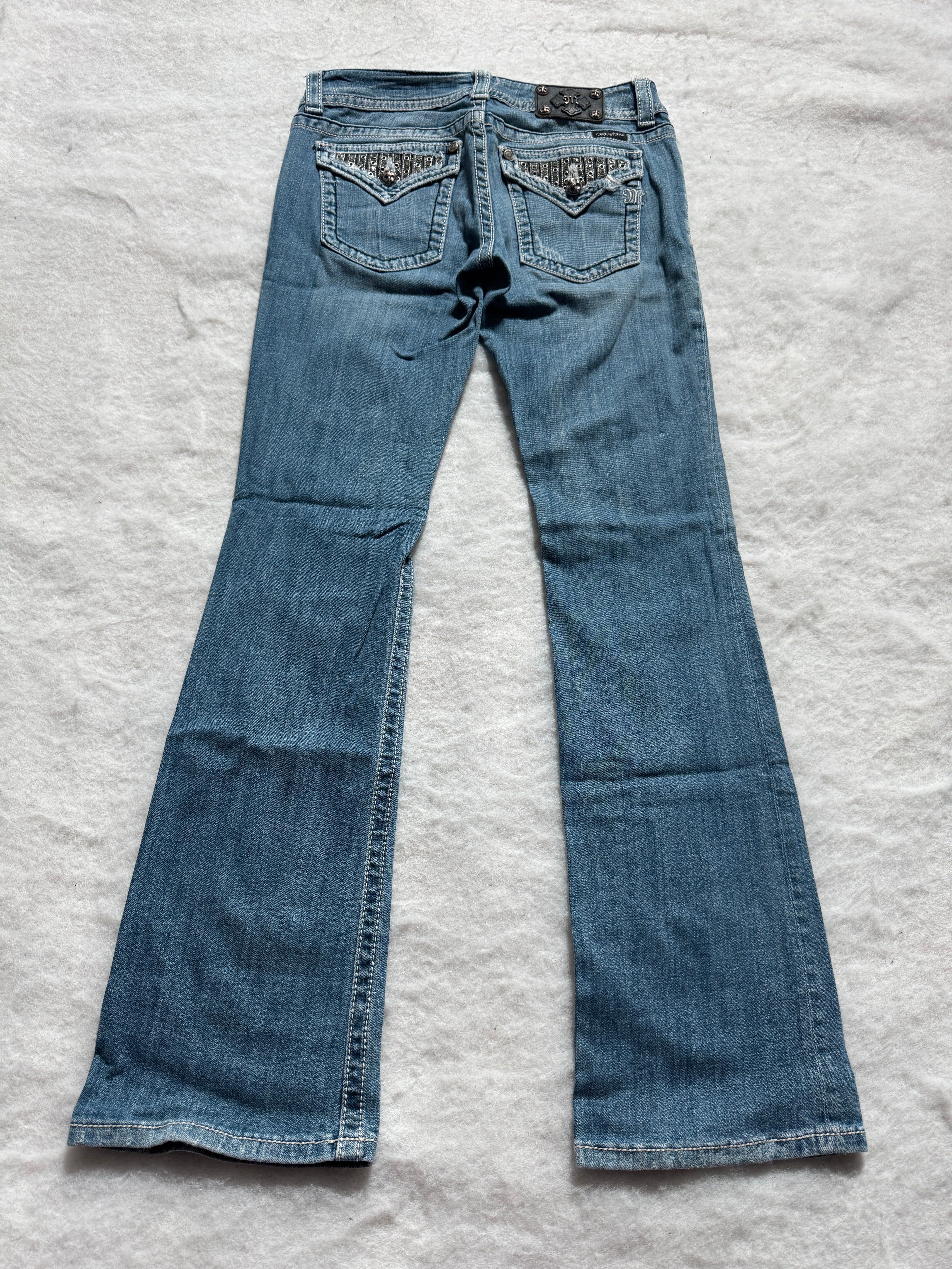 Miss Me Boot Cut Low Waist Jeans 30