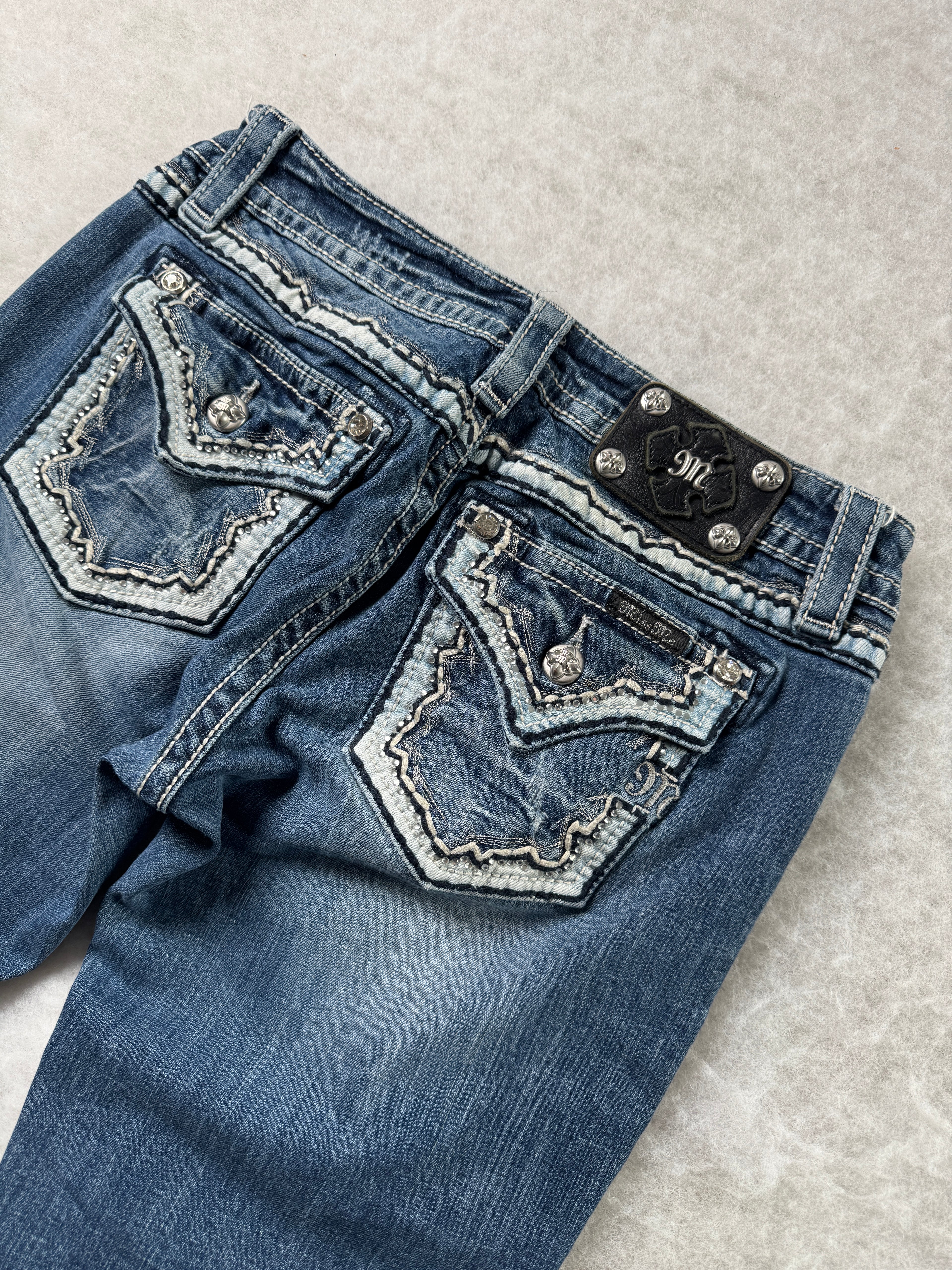 Miss Me Boot Cut Low Waist Jeans 28