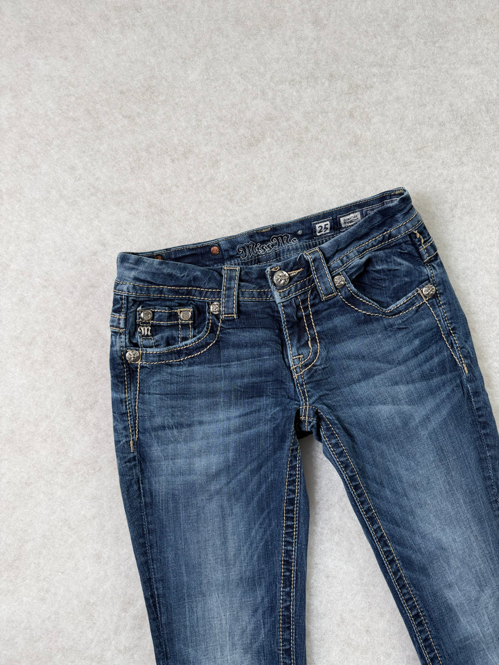 Miss Me Boot Cut Low Waist Jeans 25