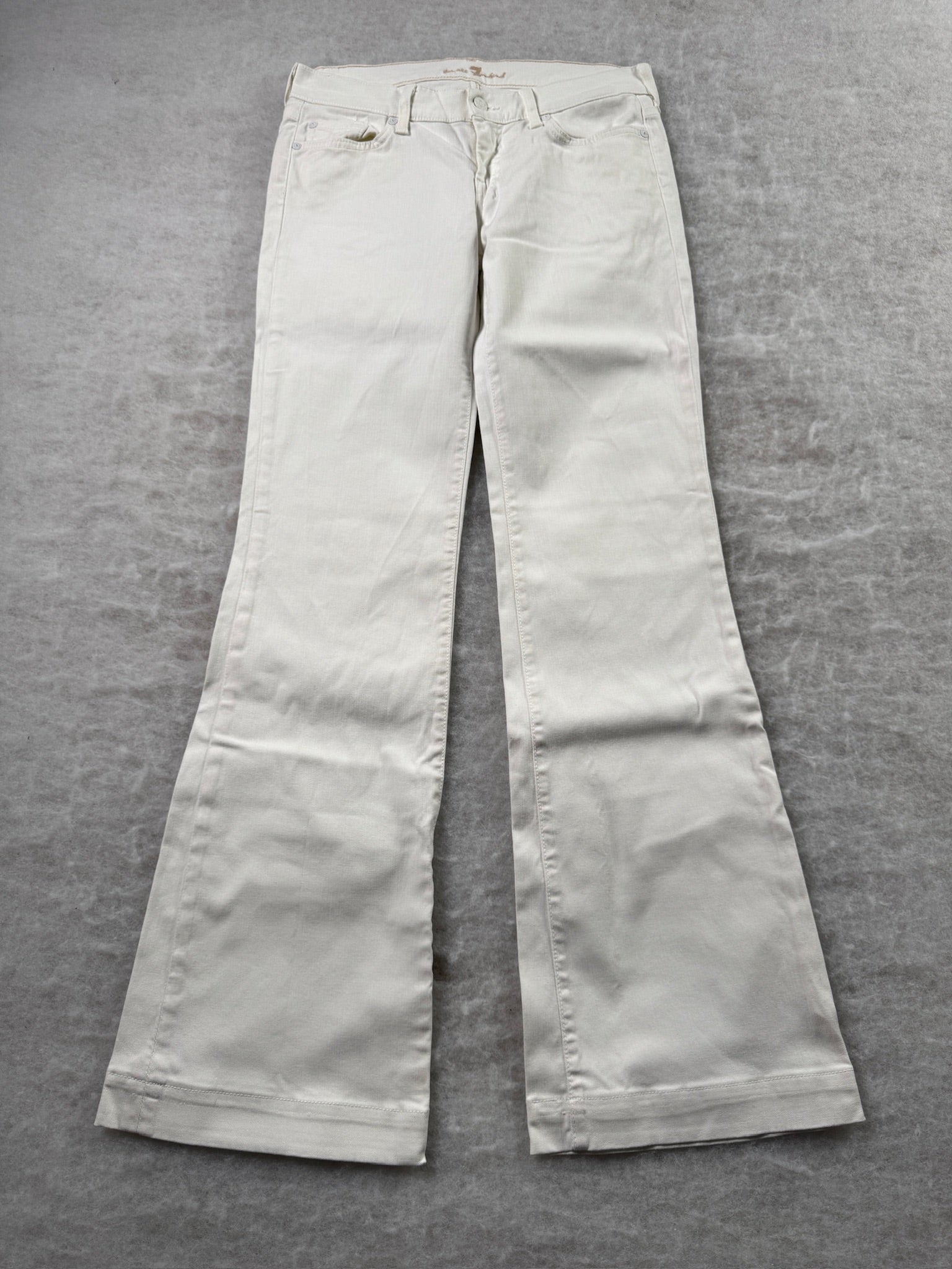 Seven Boot Cut Low Waist Jeans 29