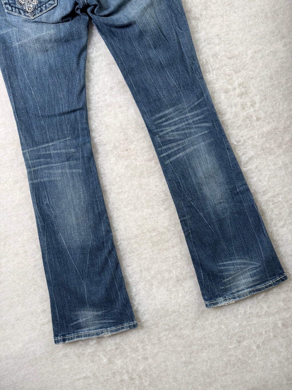 Miss Me Boot Cut Low Waist Jeans 26