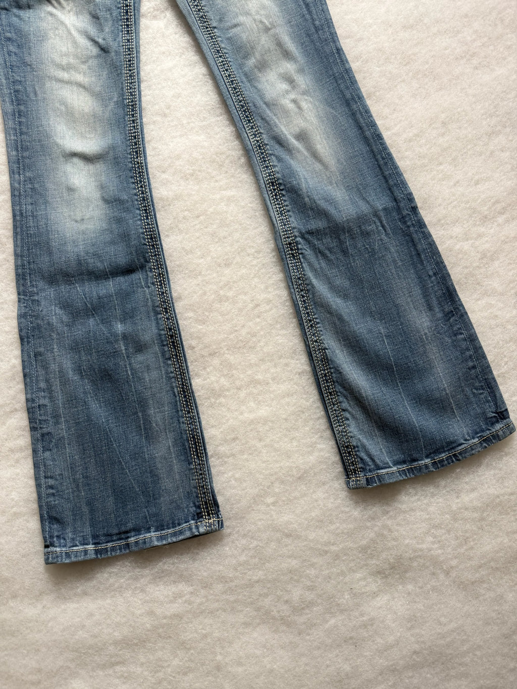 Boot Cut Low Waist Jeans 26