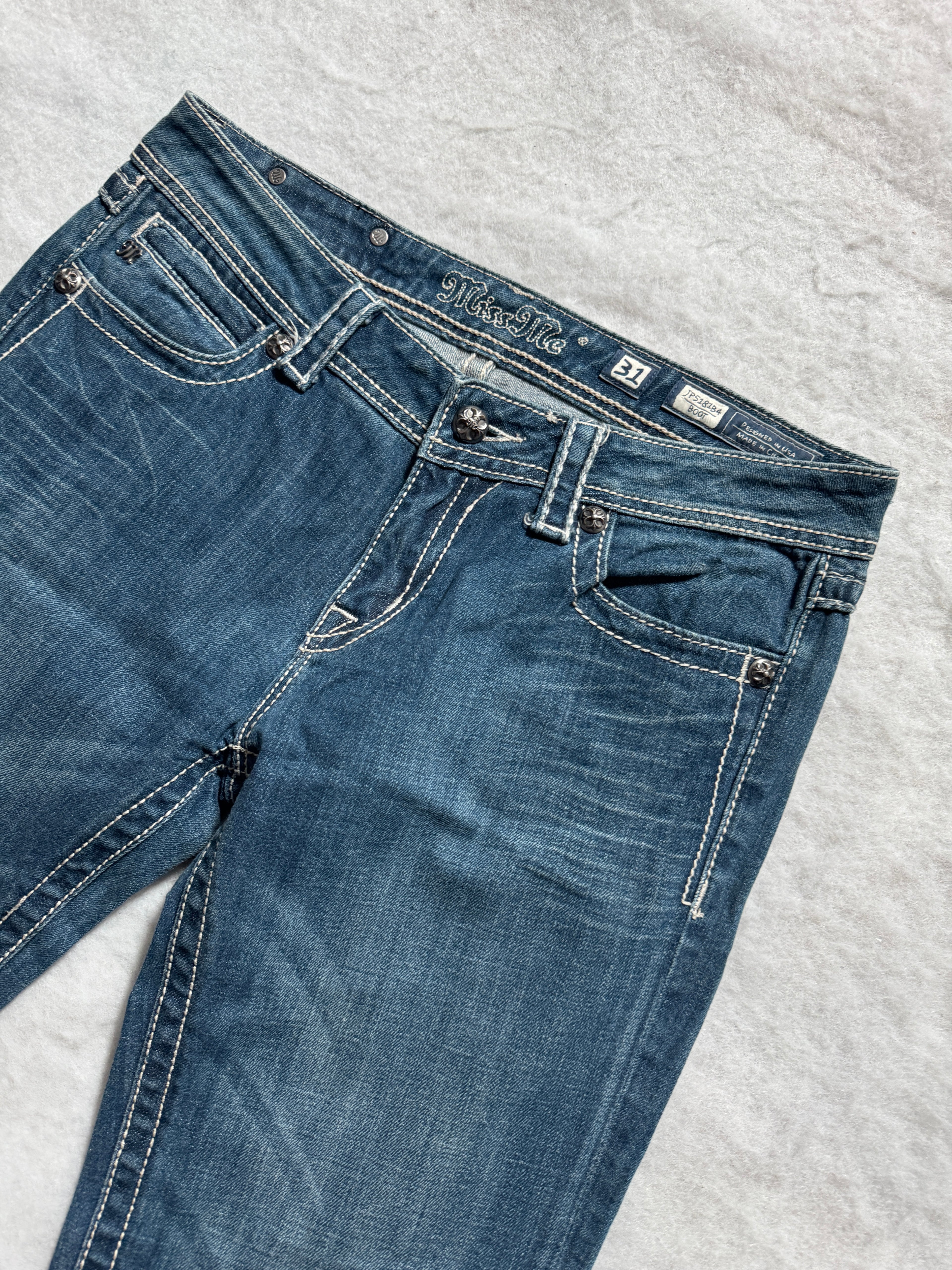 Miss Me Boot Cut Low Waist Jeans 31
