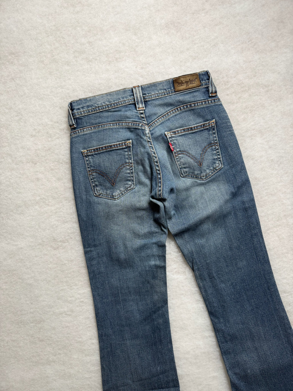 Levi’s Boot Cut Low Waist Jeans 26