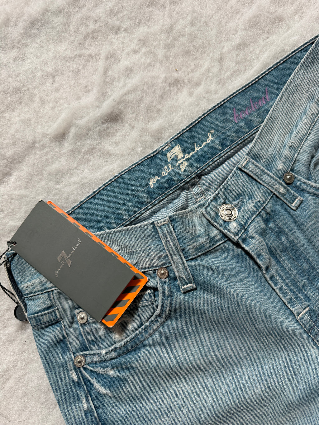 Seven Boot Cut Low Waist Jeans 25