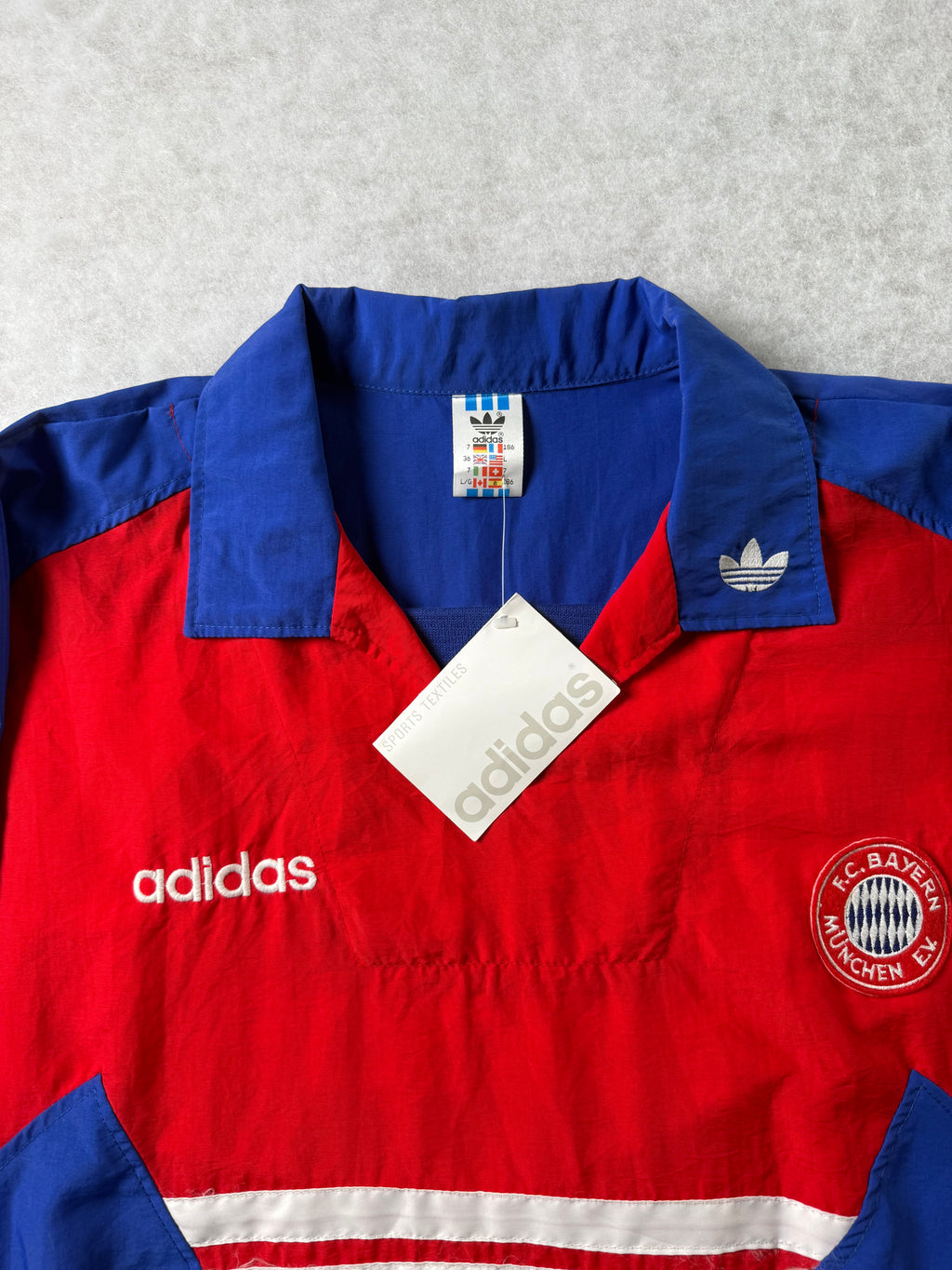 FC Bayern Adidas 90s Windbreaker Jacke