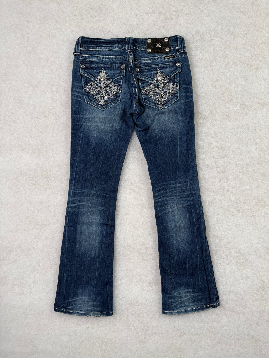 Miss Me Boot Cut Low Waist Jeans 27