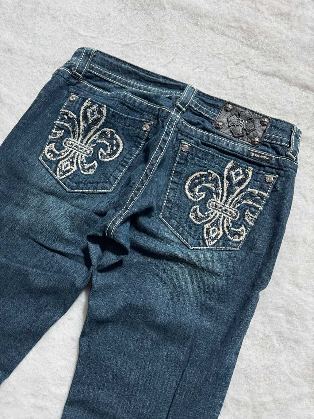 Miss Me Boot Cut Low Waist Jeans 30
