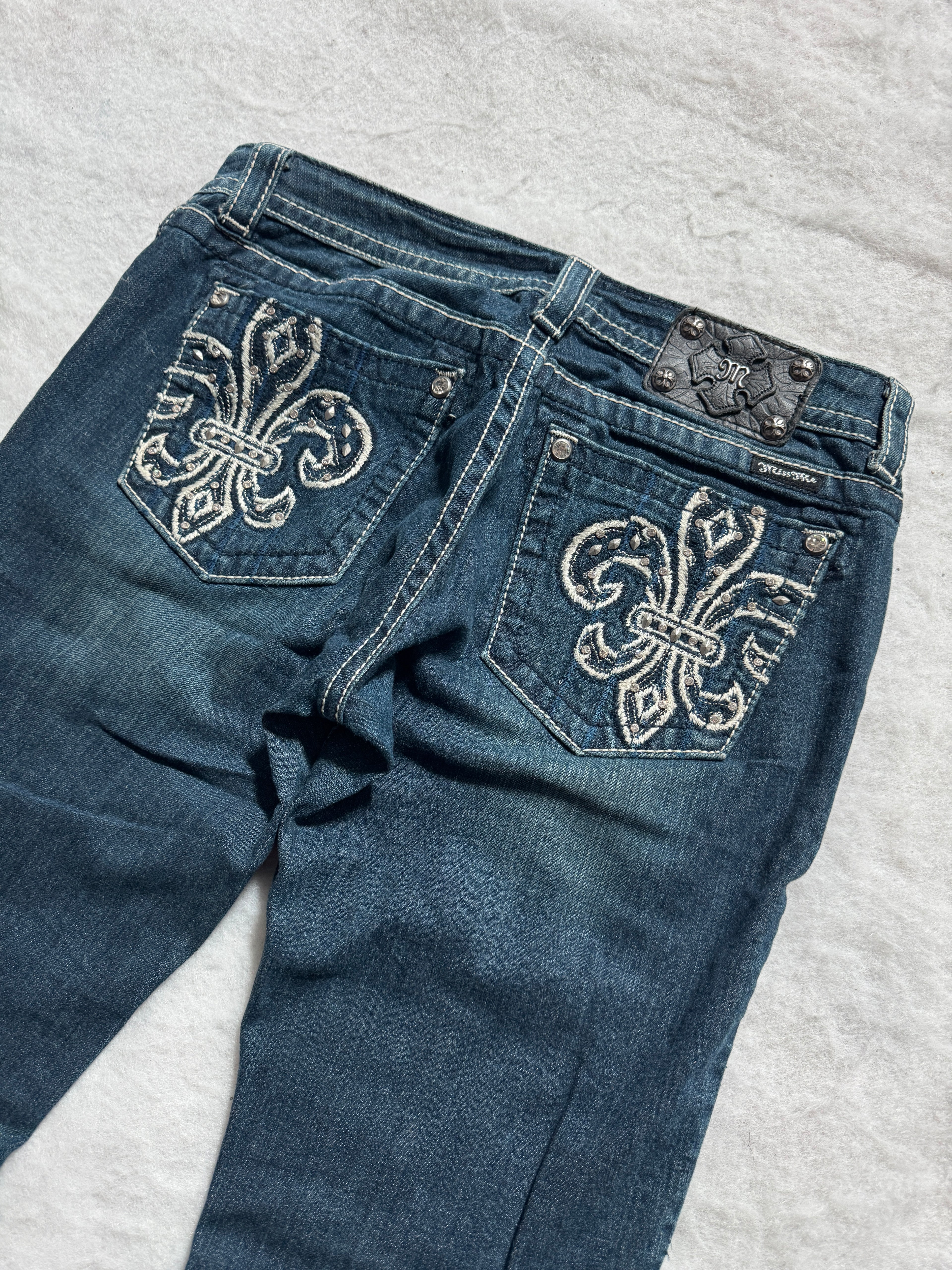 Miss Me Boot Cut Low Waist Jeans 30