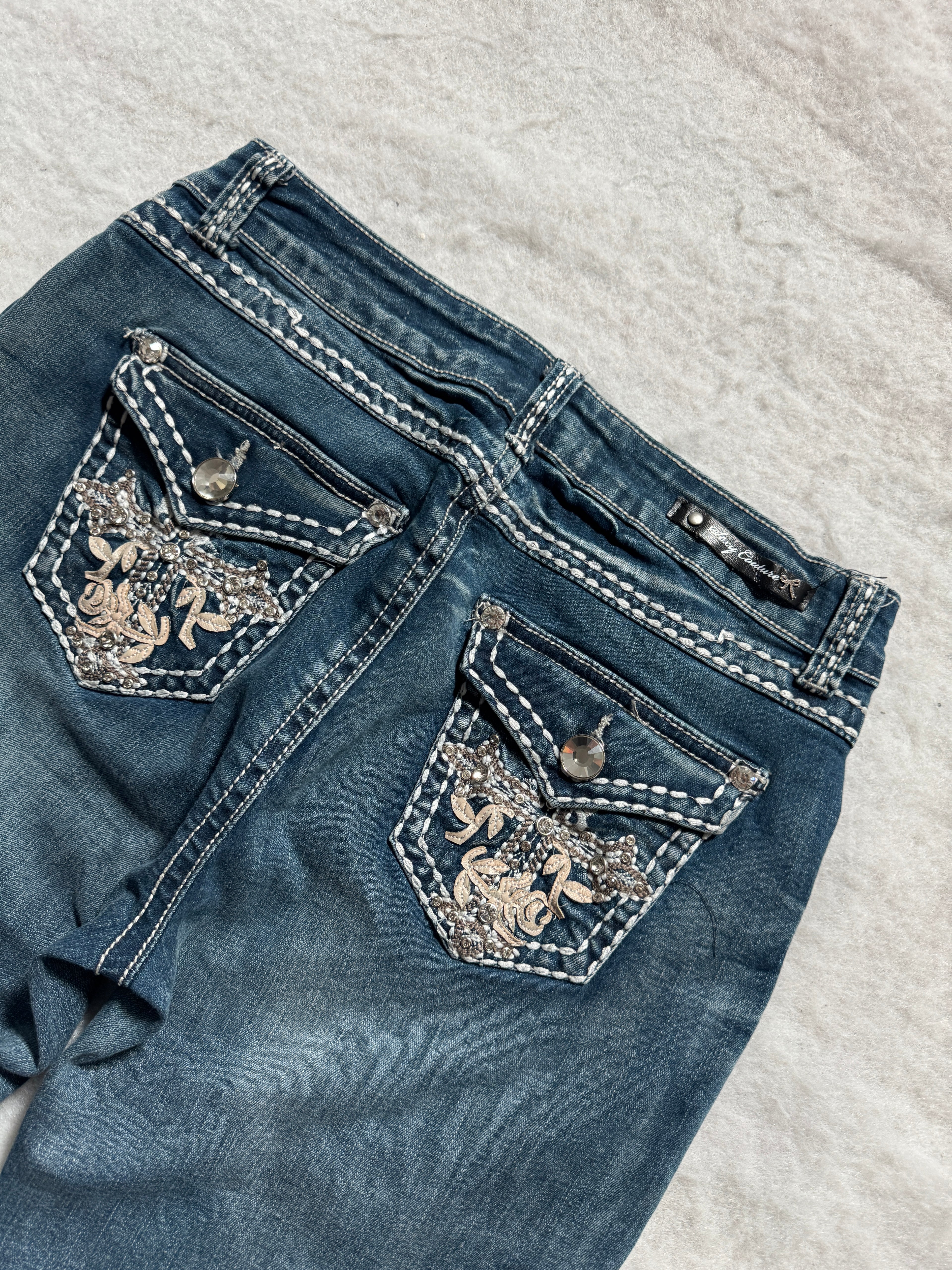 Boot Cut high Waist Jeans